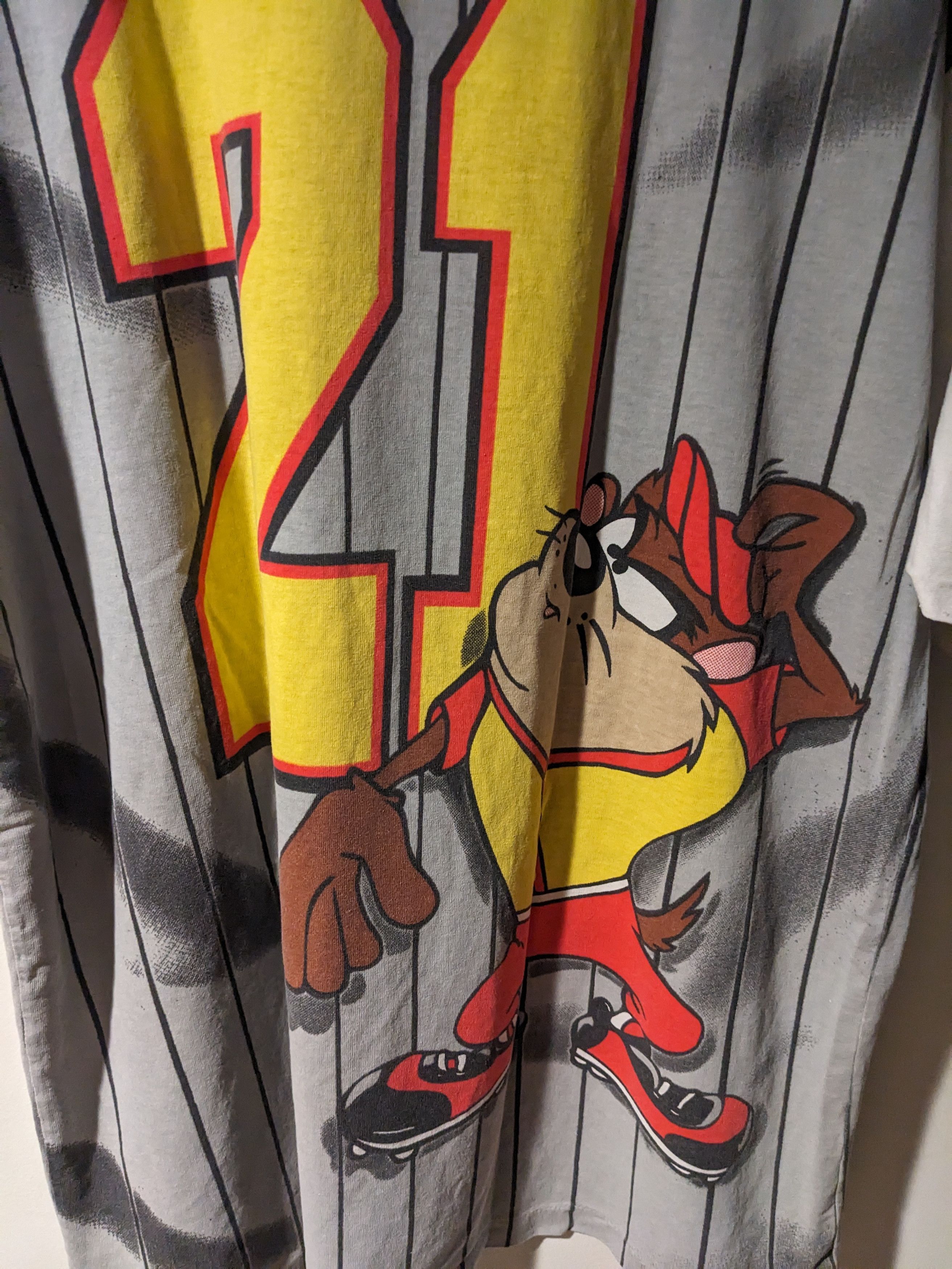 Cartoon Network × Vintage Vintage 1995 Looney Tunes Bugs Taz Baseball X-Large T-Shirt Size US XL / EU 56 / 4 - 11 Thumbnail
