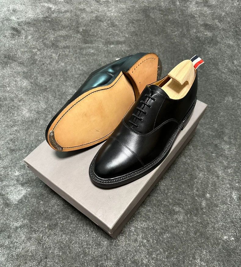 Thom Browne Thom Browne Watch the leather Oxford shoes Size US 9 / EU 42 - 1 Thumbnail