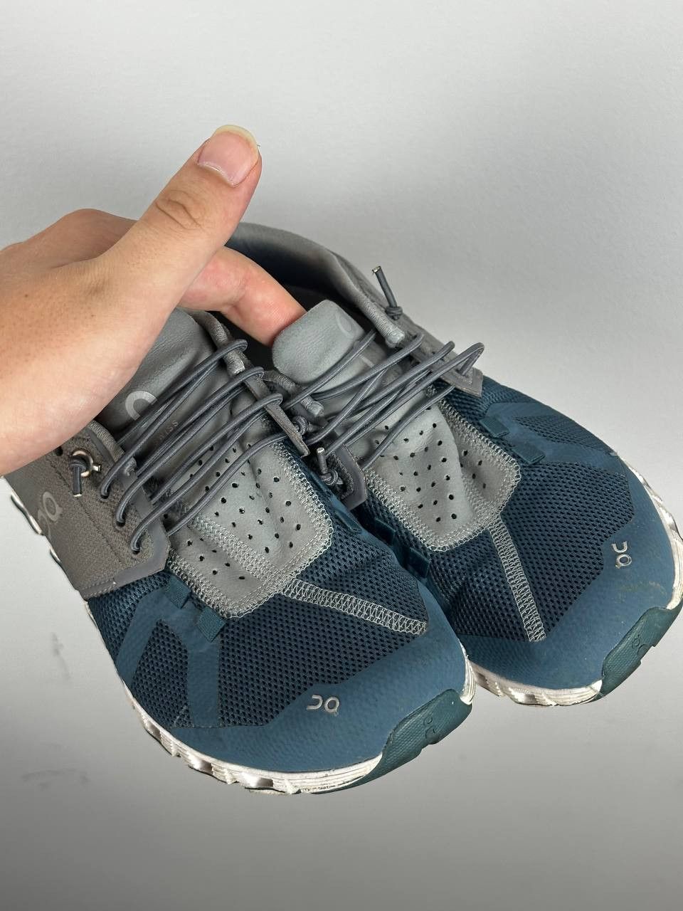 On ON Running Run On Cloud Swish LOW Top Sneakers Size US 8 / IT 38 - 11 Thumbnail