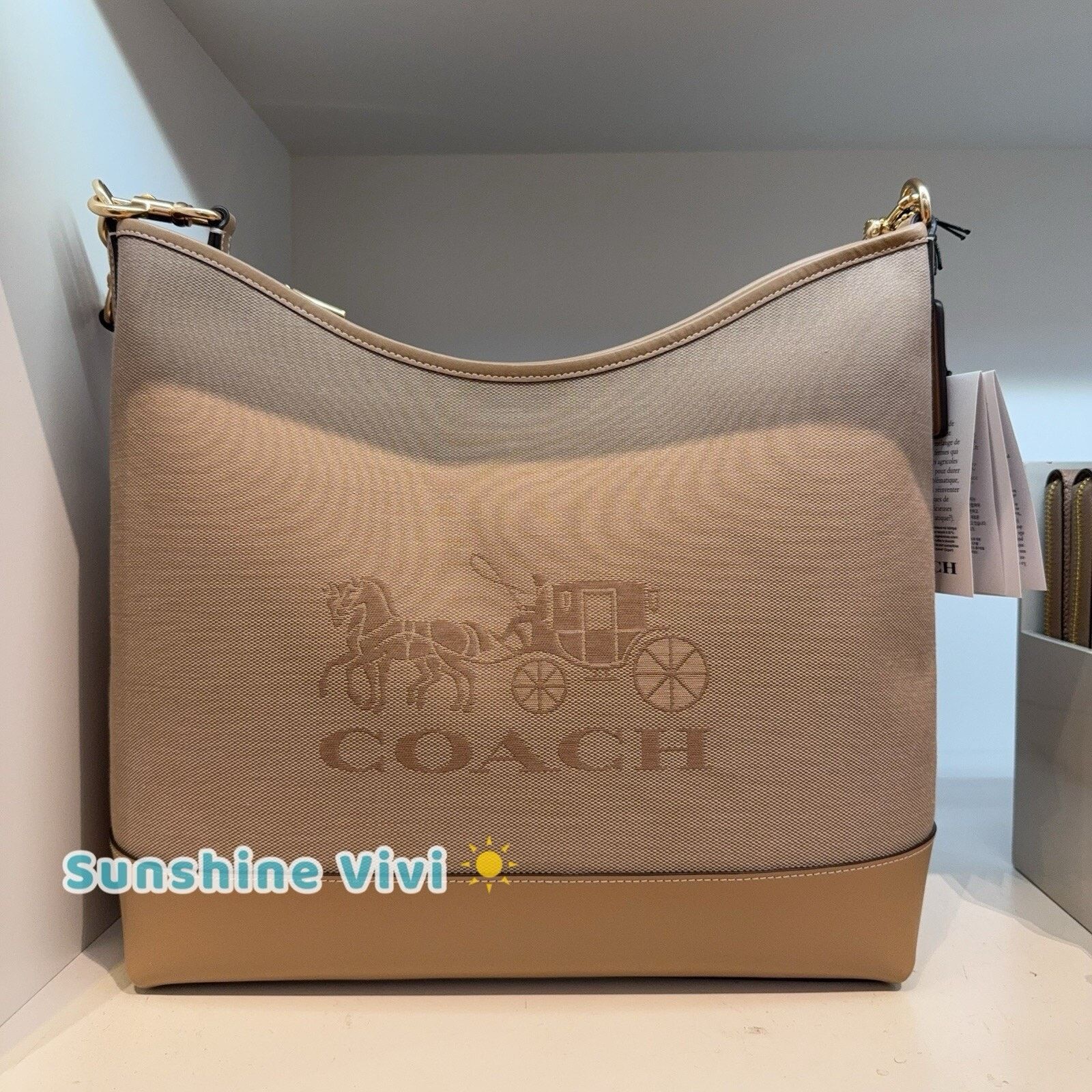 Coach NWT Coach Laurel Large Shoulder Bag CAK92 Dark Natural Size ONE SIZE - 1 Thumbnail
