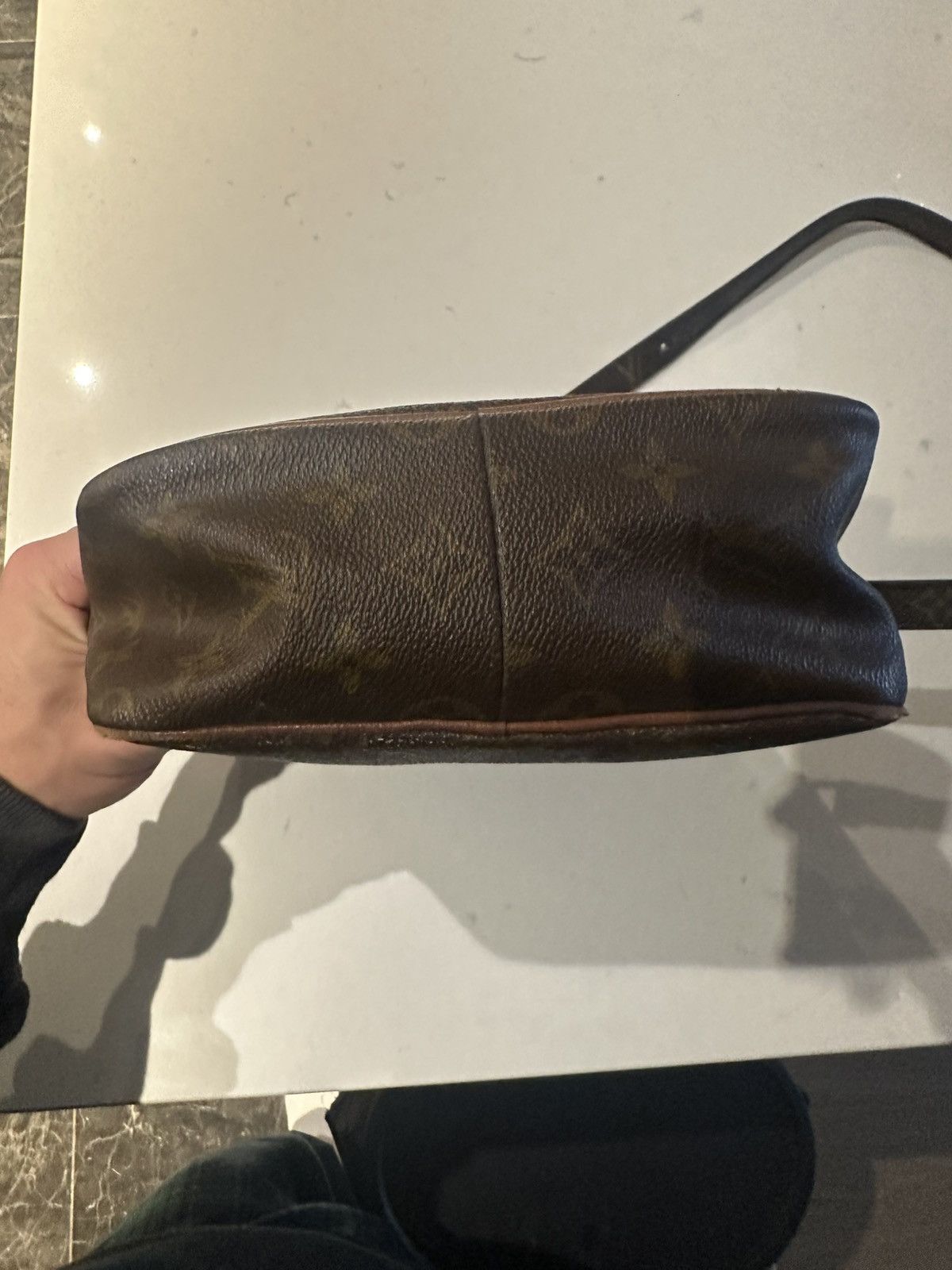 Louis Vuitton Vintage Louis Vuitton Bag Size ONE SIZE - 2 Thumbnail