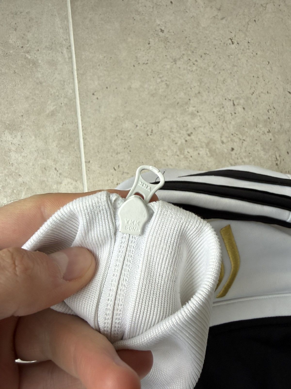 Adidas MEN'S ADIDAS FC JUVENTUS TRACK TOP JACKET Size US M / EU 48-50 / 2 - 4 Thumbnail