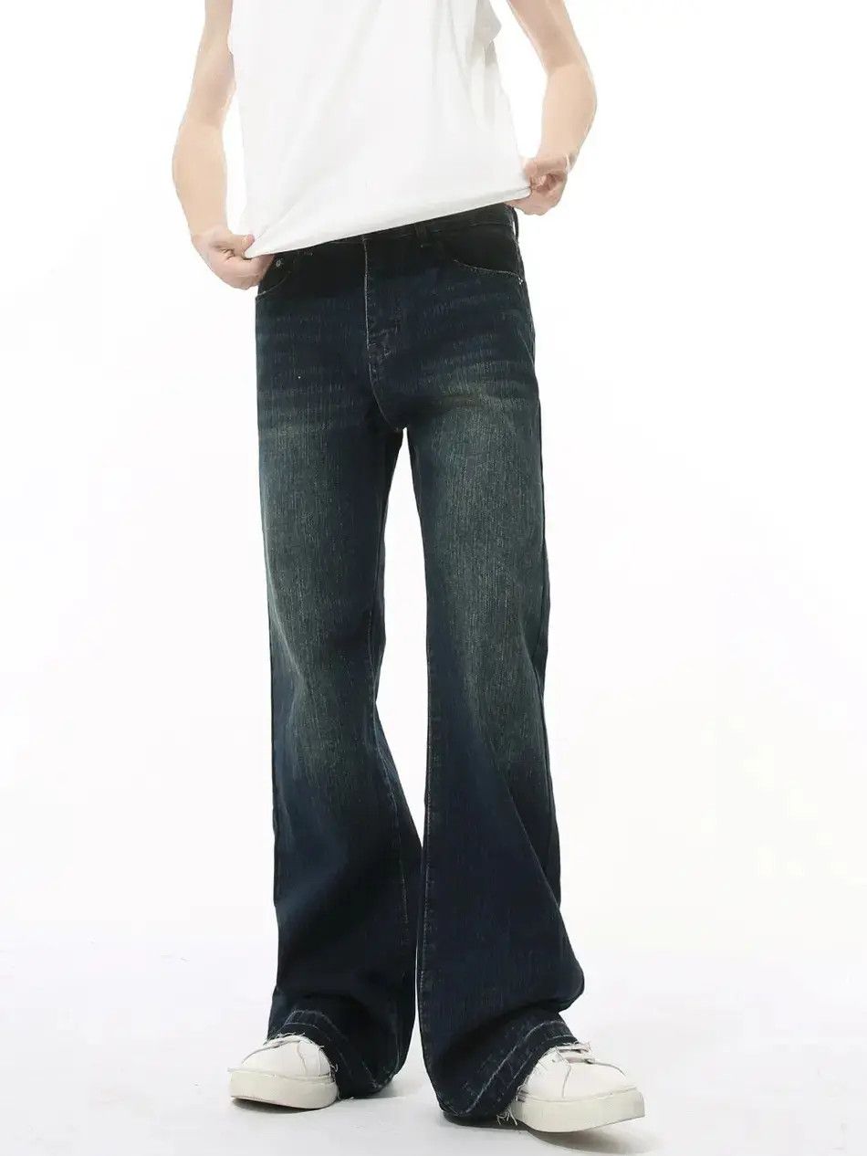 Japanese Brand Retro loose casual micro flared jeans Size US 32 / EU 48 - 1 Thumbnail