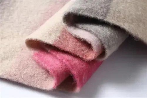 Japanese Brand Fashion Plaid Winter Hairy Bufanda Scarves Size ONE SIZE - 2 Thumbnail