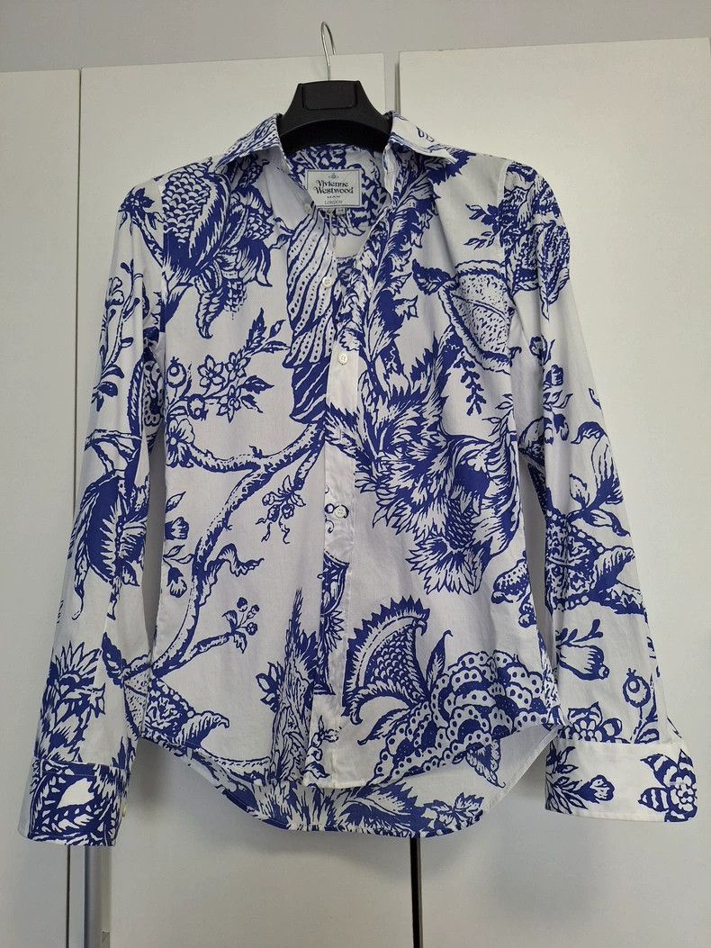 Vivienne Westwood Vivienne Westwood Classic blue and white floral printed sh Size M / US 6-8 / IT 42-44 - 1 Thumbnail