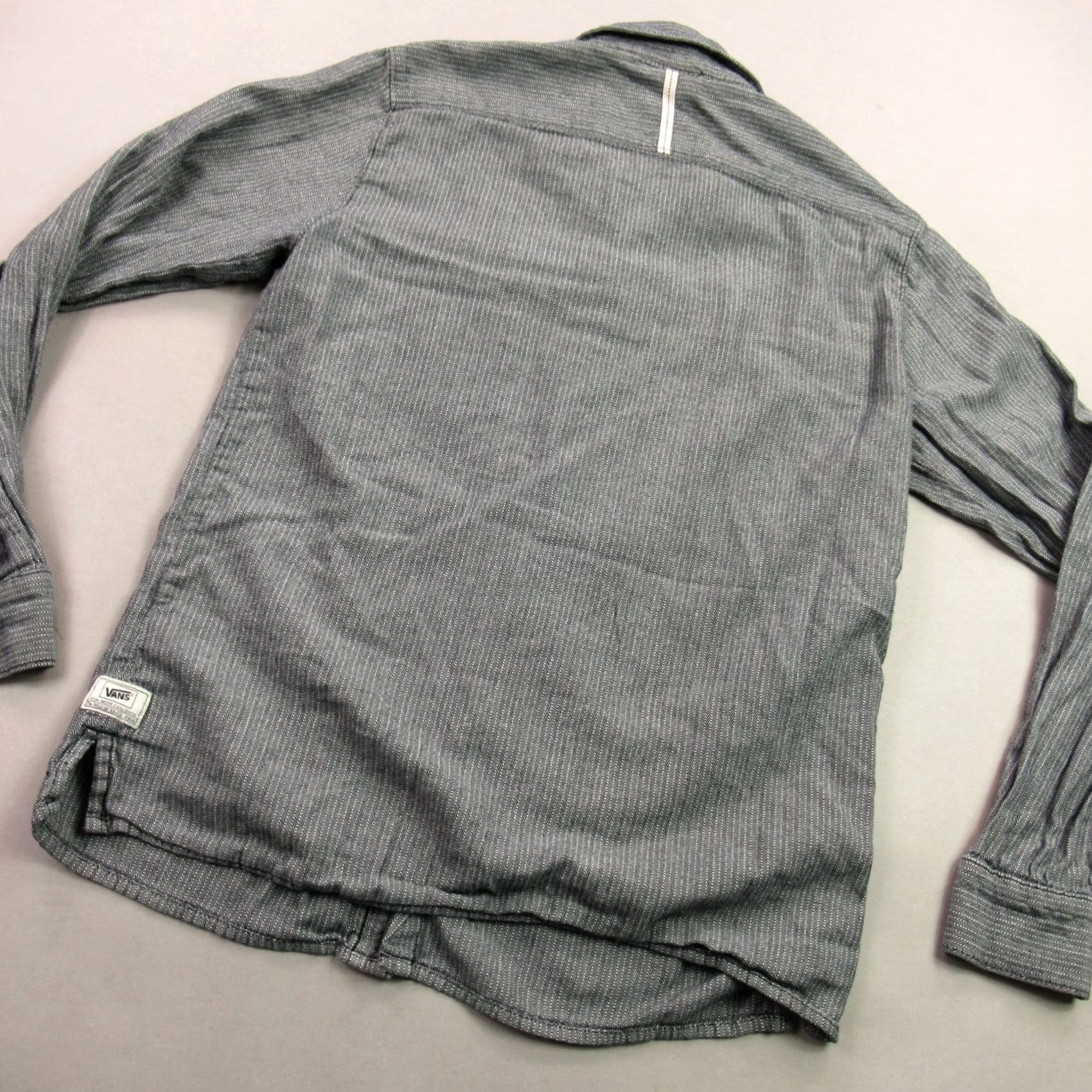 Vans VANS Shirt Mens Small Long Sleeve Pockets Button Front Lightweight Gray Size US S / EU 44-46 / 1 - 7 Thumbnail