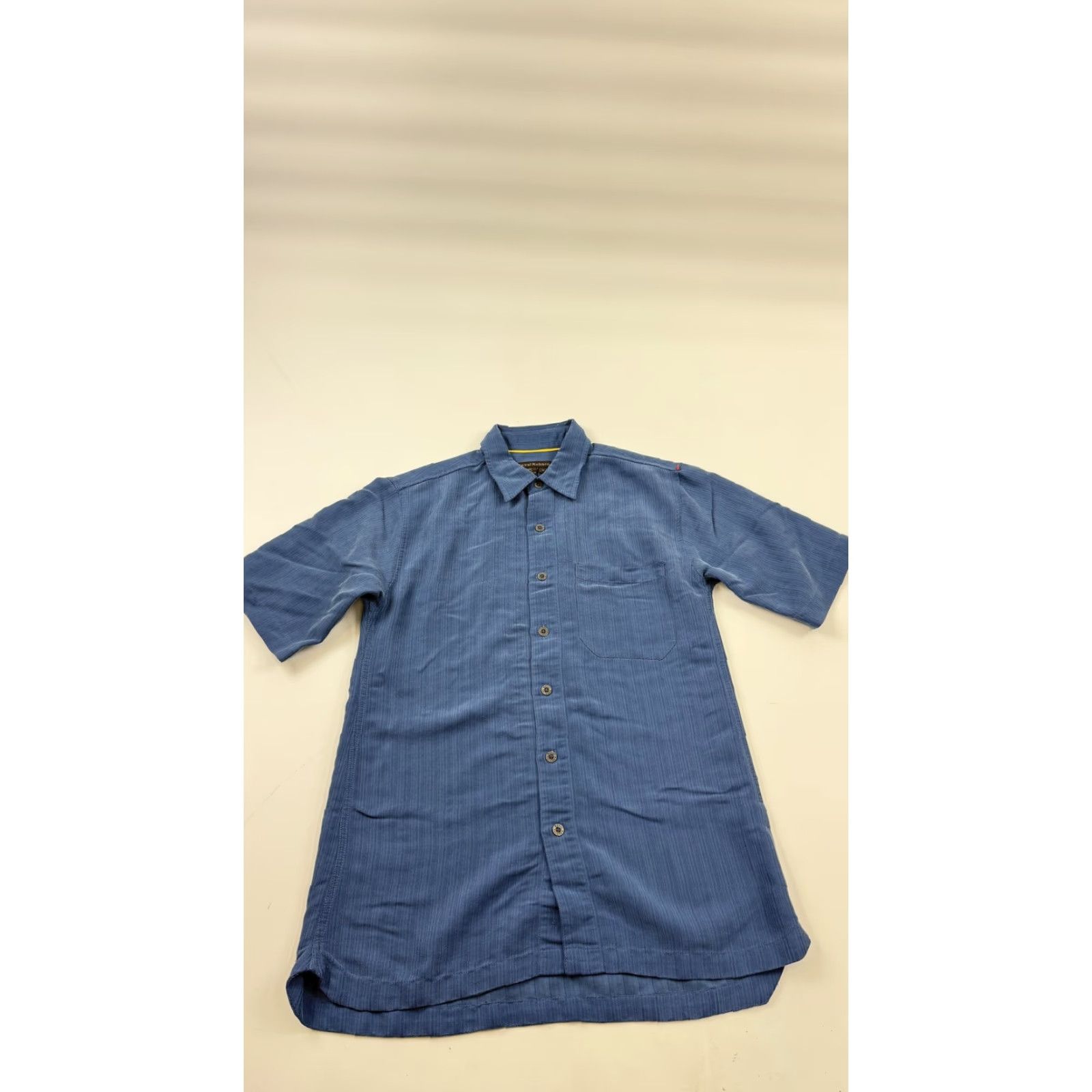 Royal Robbins Royal Robbins Shirt Mens Medium Blue Short Sleeve Button Front Casual Outdoor Size US M / EU 48-50 / 2 - 2 Thumbnail