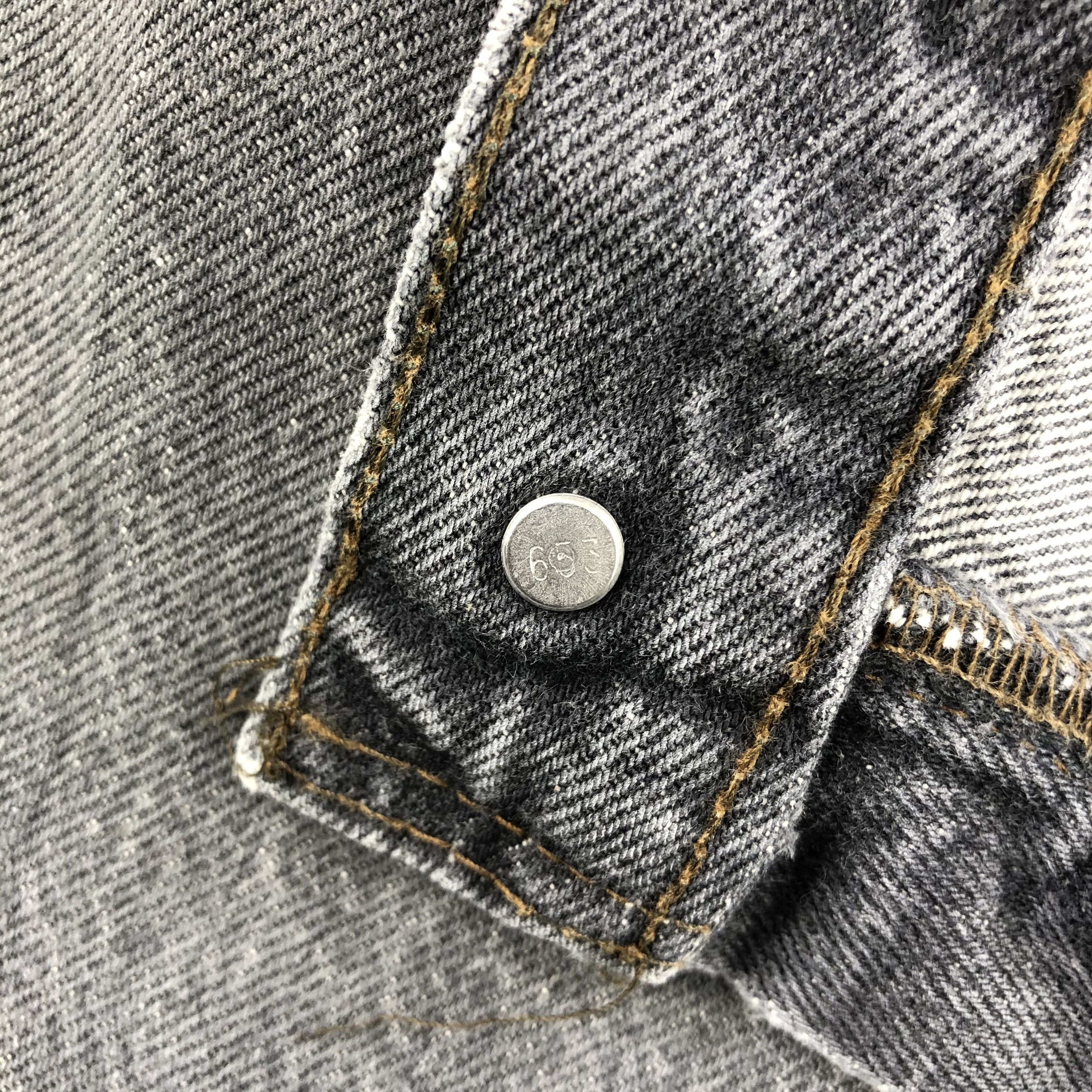 Levi's 80s Vintage Levis 501 Faded Black Jeans-JM2182 Size US 37 - 14 Thumbnail