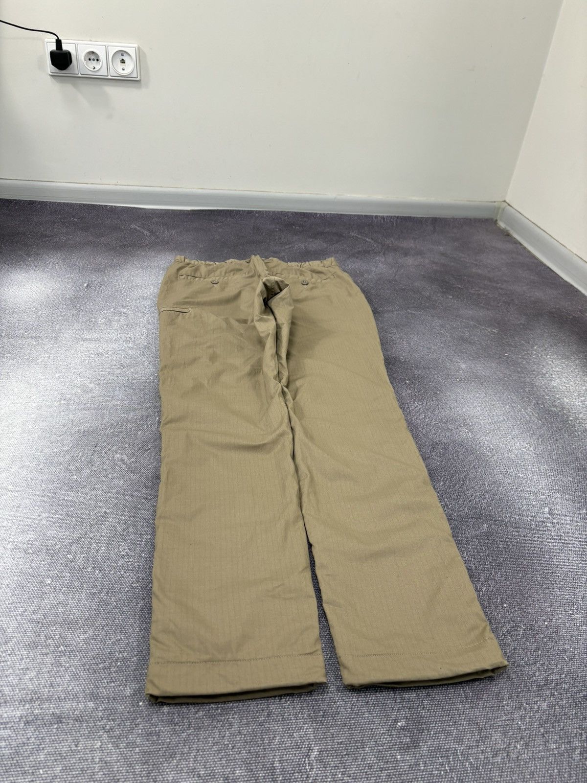 Uniqlo Uniqlo Men’s Japanese Belted Tactical Pants Trousers Size US 30 / EU 46 - 13 Thumbnail