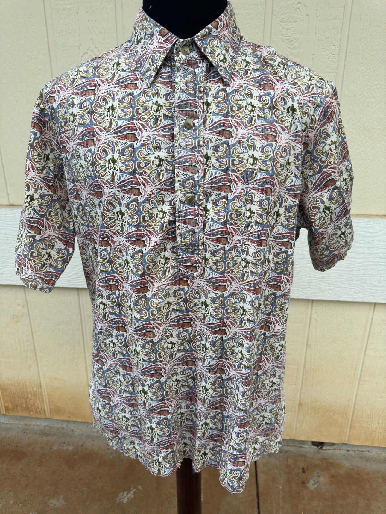 Other Kahala Multicolored Hawaiian Fishes 3/4 Button Men's Large Size US L / EU 52-54 / 3 - 1 Thumbnail
