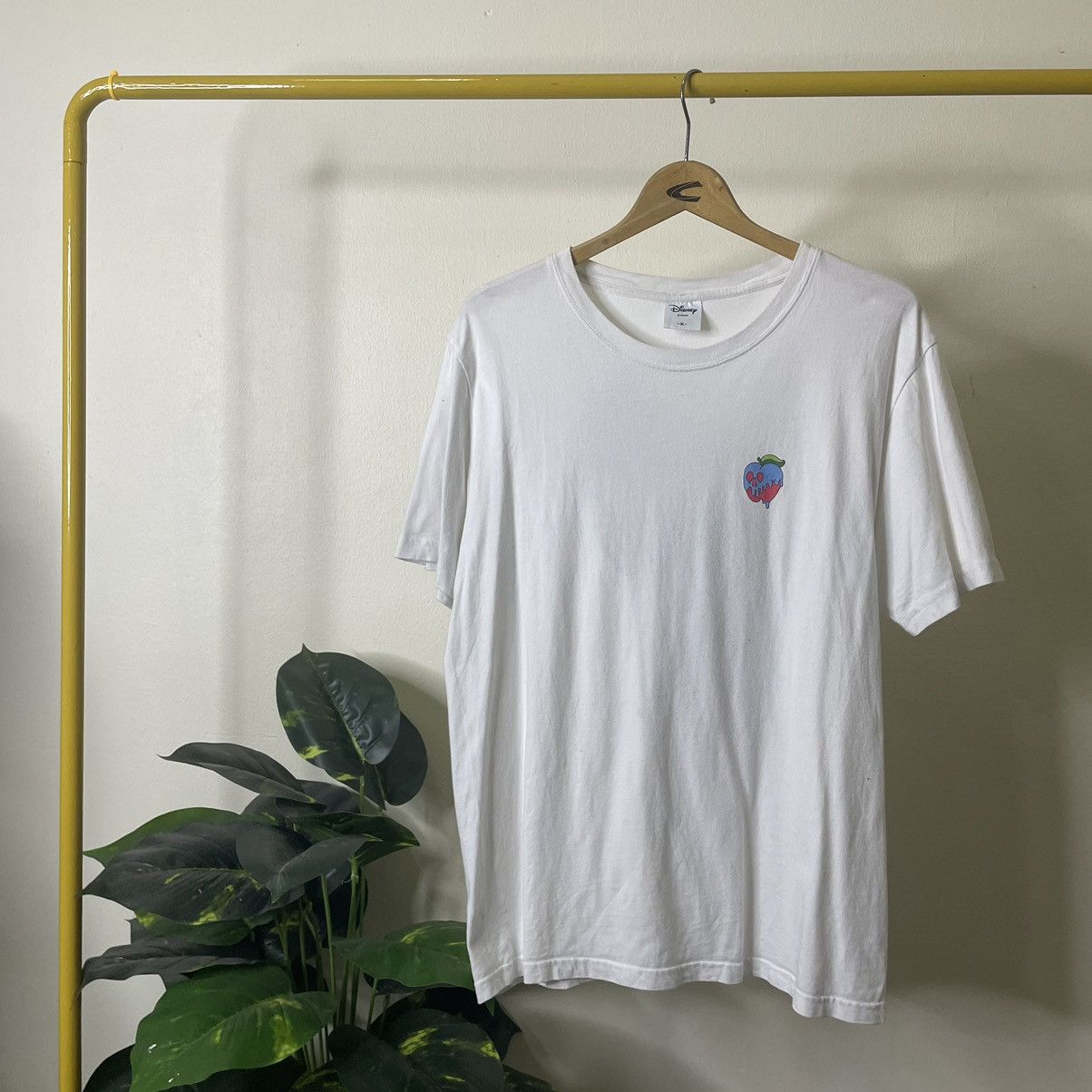 Disney × GU × Japanese Brand GU x Disney Snow White Collaboration T Shirt Size US XL / EU 56 / 4 - 3 Thumbnail