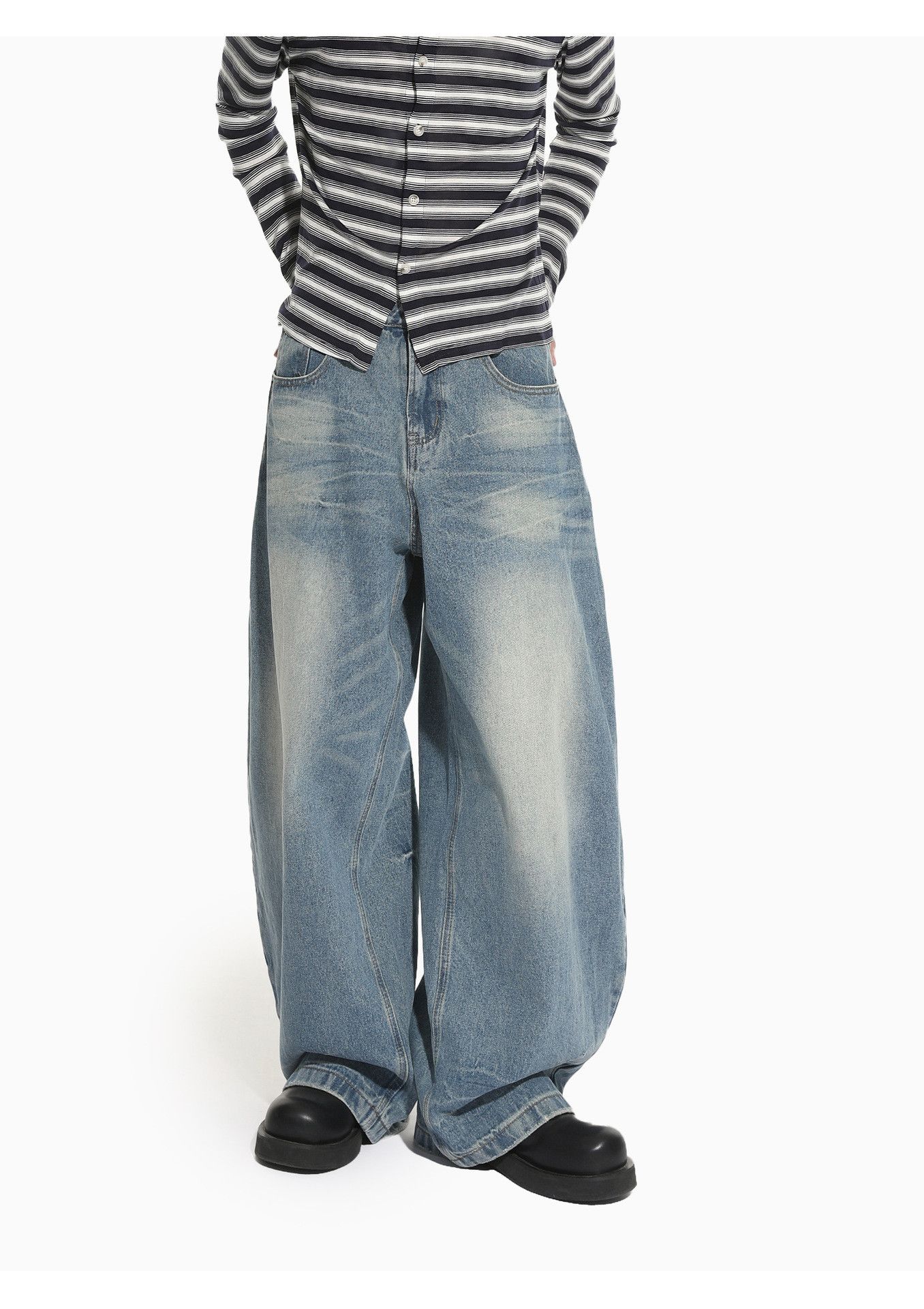 Vintage Men's casual retro washed blue versatile curved jeans Size US 34 / EU 50 - 1 Thumbnail