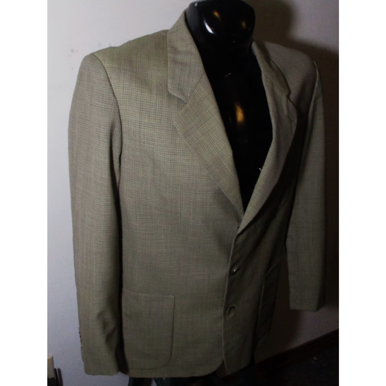 Banana Republic VINTAGE Banana Republic Blazer Jacket 100% Wool Tan Brown 42 Short Men's Three-Button Single-Breasted Check Pattern Clothing Mens Size US 42 / EU 58 - 3 Thumbnail