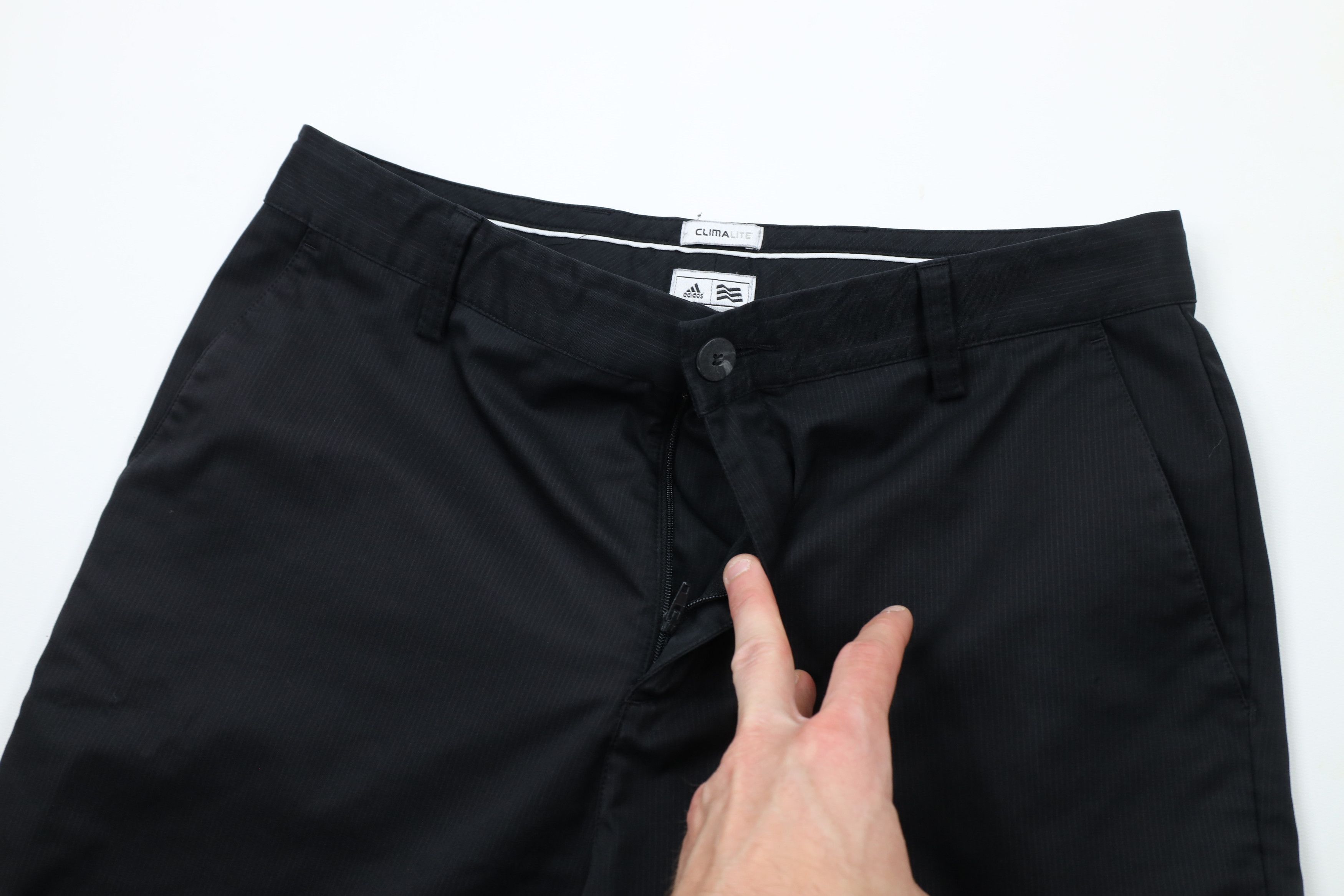 Adidas × Vintage Adidas Golf Spell Out Striped Golfing Chino Shorts Black Size US 30 / EU 46 - 6 Thumbnail