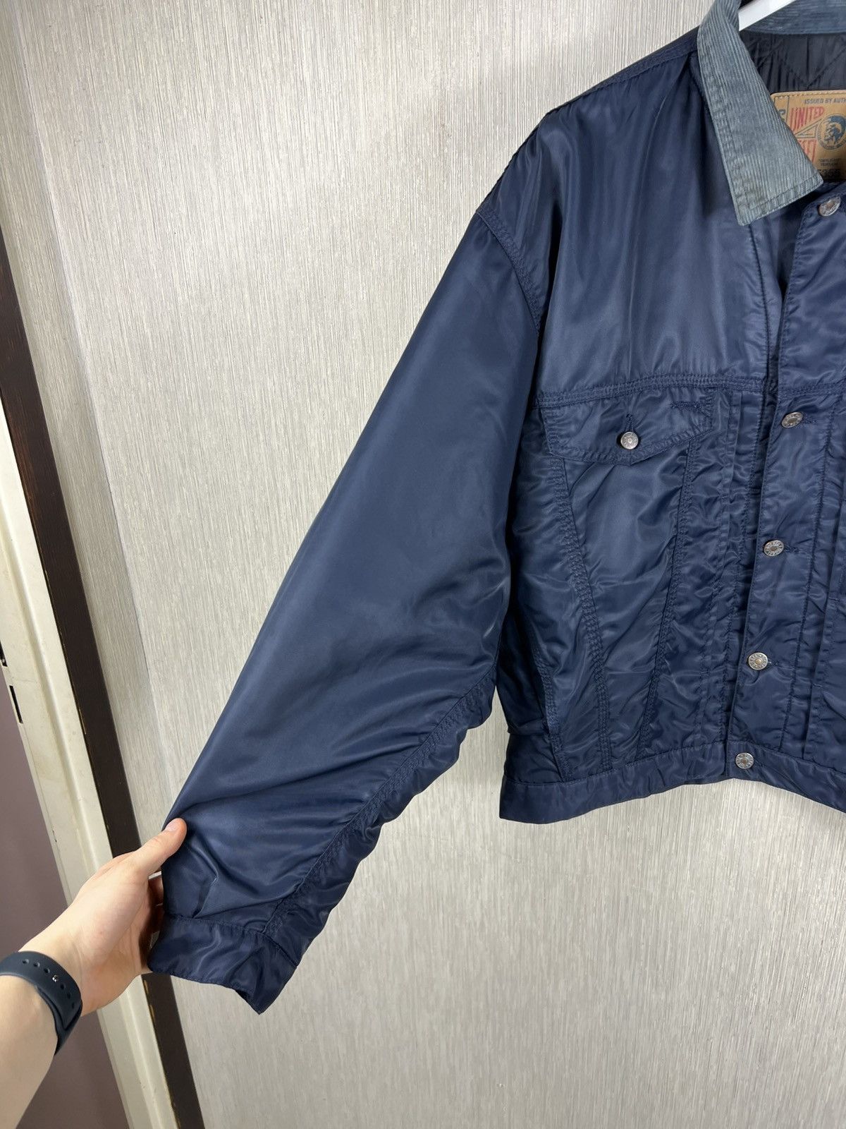 Diesel Vintage 90s Diesel denver navy cropped nylon jacket italy Size US L / EU 52-54 / 3 - 12 Thumbnail