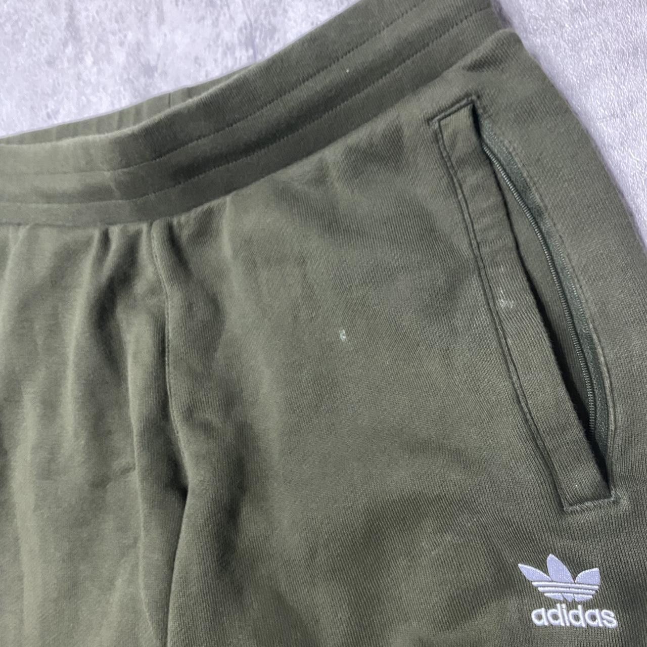 Adidas Khaki Adidas sweatpants with pockets #sweatpants Size US 32 / EU 48 - 4 Thumbnail
