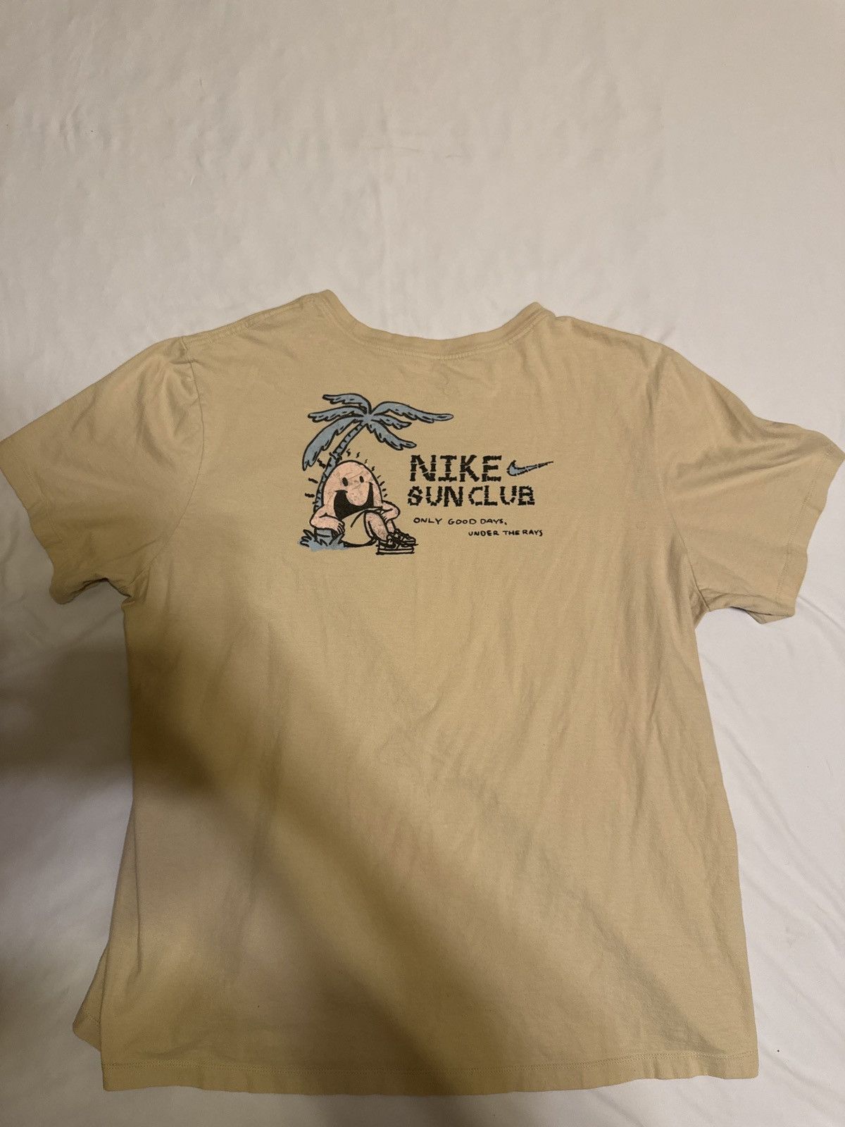 Nike Nike Sun Club T-Shirt Size US XXL / EU 58 / 5 - 1 Thumbnail