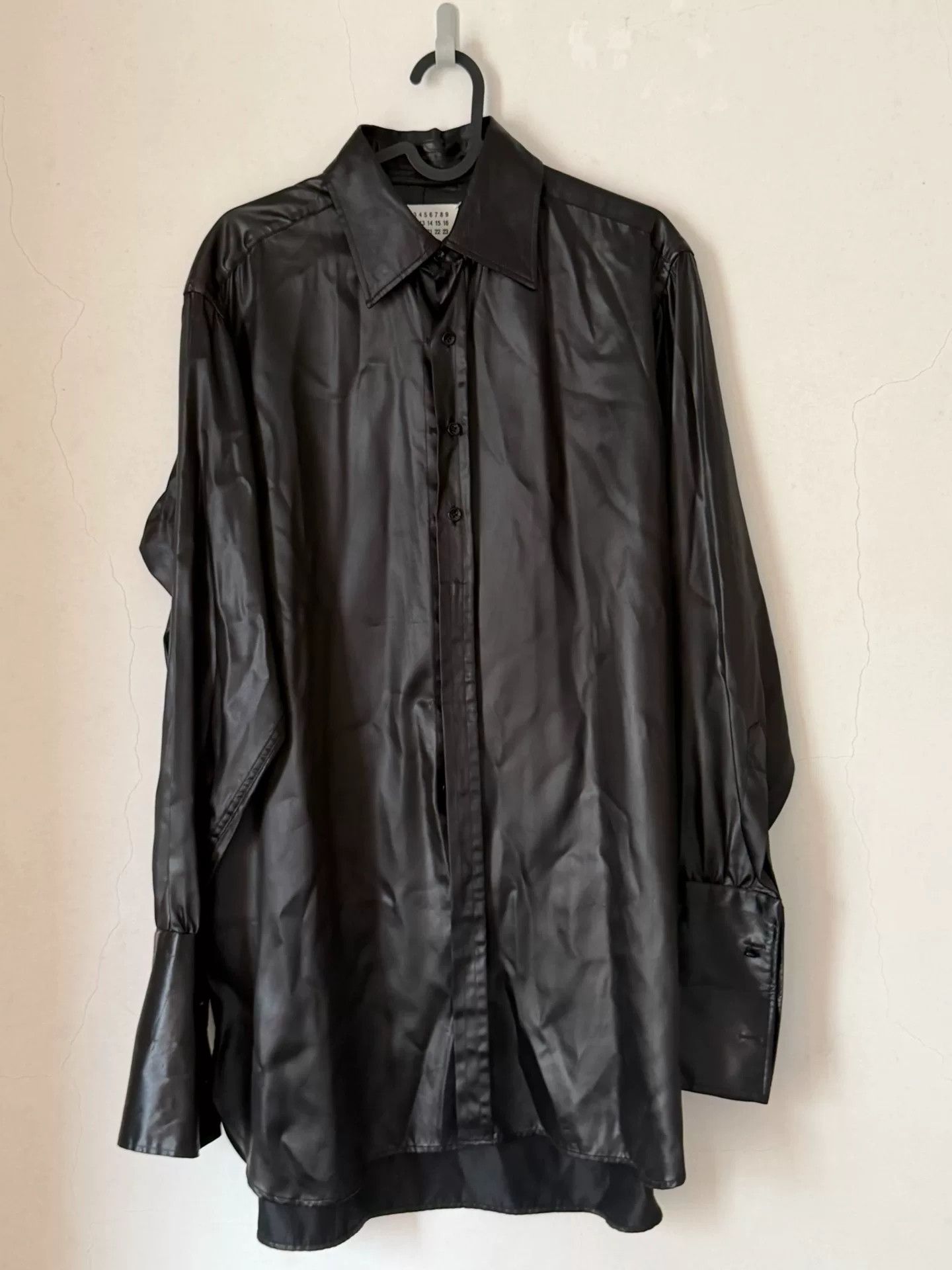 Maison Margiela Maison Margiela Women's Classic Satin Shirt Size S / US 4 / IT 40 - 1 Thumbnail