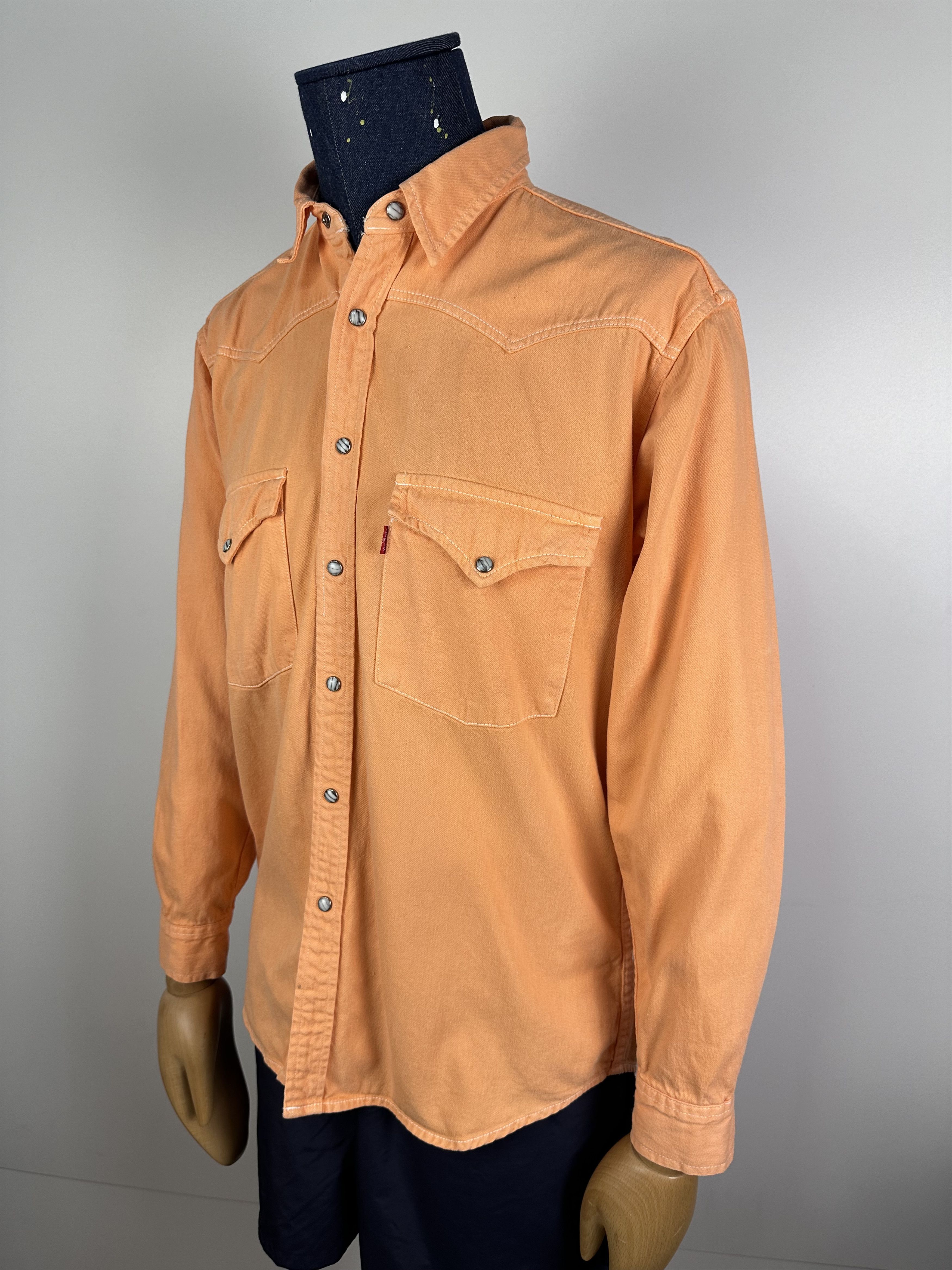Levi's × Vintage Vintage Levi's Denim Shirt Button Down Orange Men's Size M Size US M / EU 48-50 / 2 - 1 Thumbnail