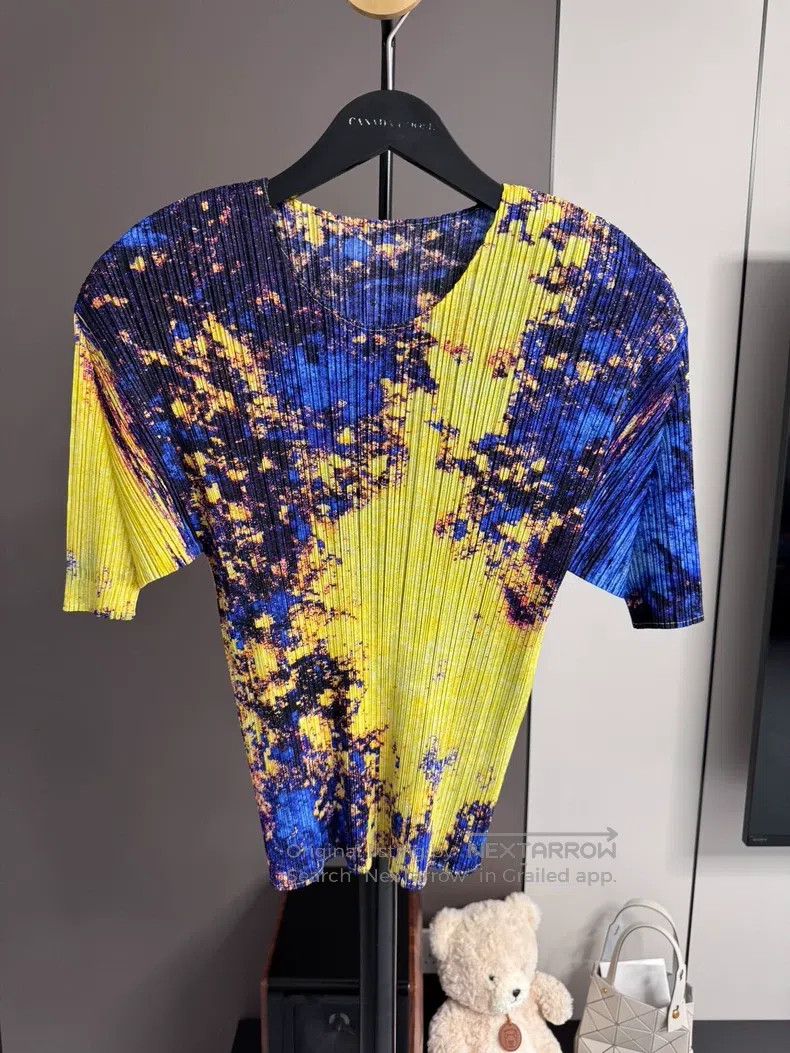 Issey Miyake Issey Miyake Starry Sky Series Short Sleeve Top Size L / US 10 / IT 46 - 1 Thumbnail