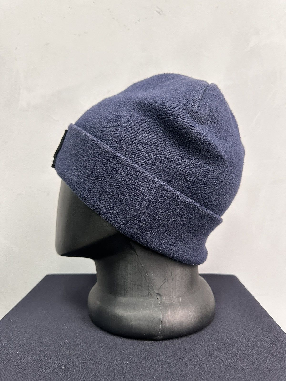 Mammut Beanie Mammut Wow 😻 Vintage Y2K Outdoor Hats Fur Streetwear Size ONE SIZE - 3 Thumbnail