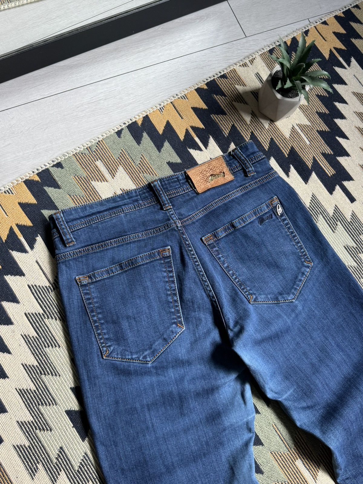 Brioni Brioni Logo Denim Luxury Jeans Size US 31 - 4 Thumbnail