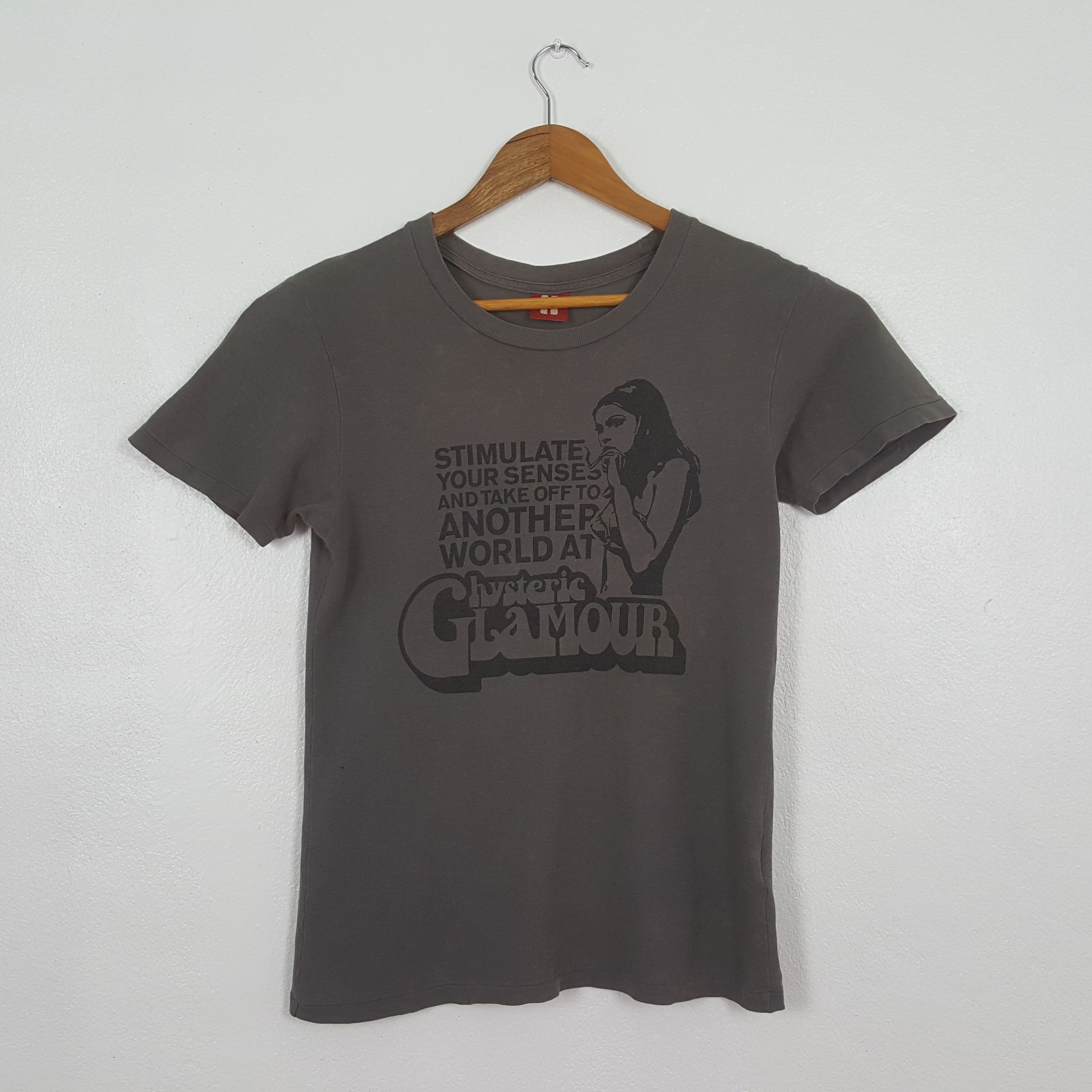 Hysteric Glamour Vintage Hysteric Glamour Japanese Brand T-Shirt C319N41 Size US S / EU 44-46 / 1 - 1 Thumbnail