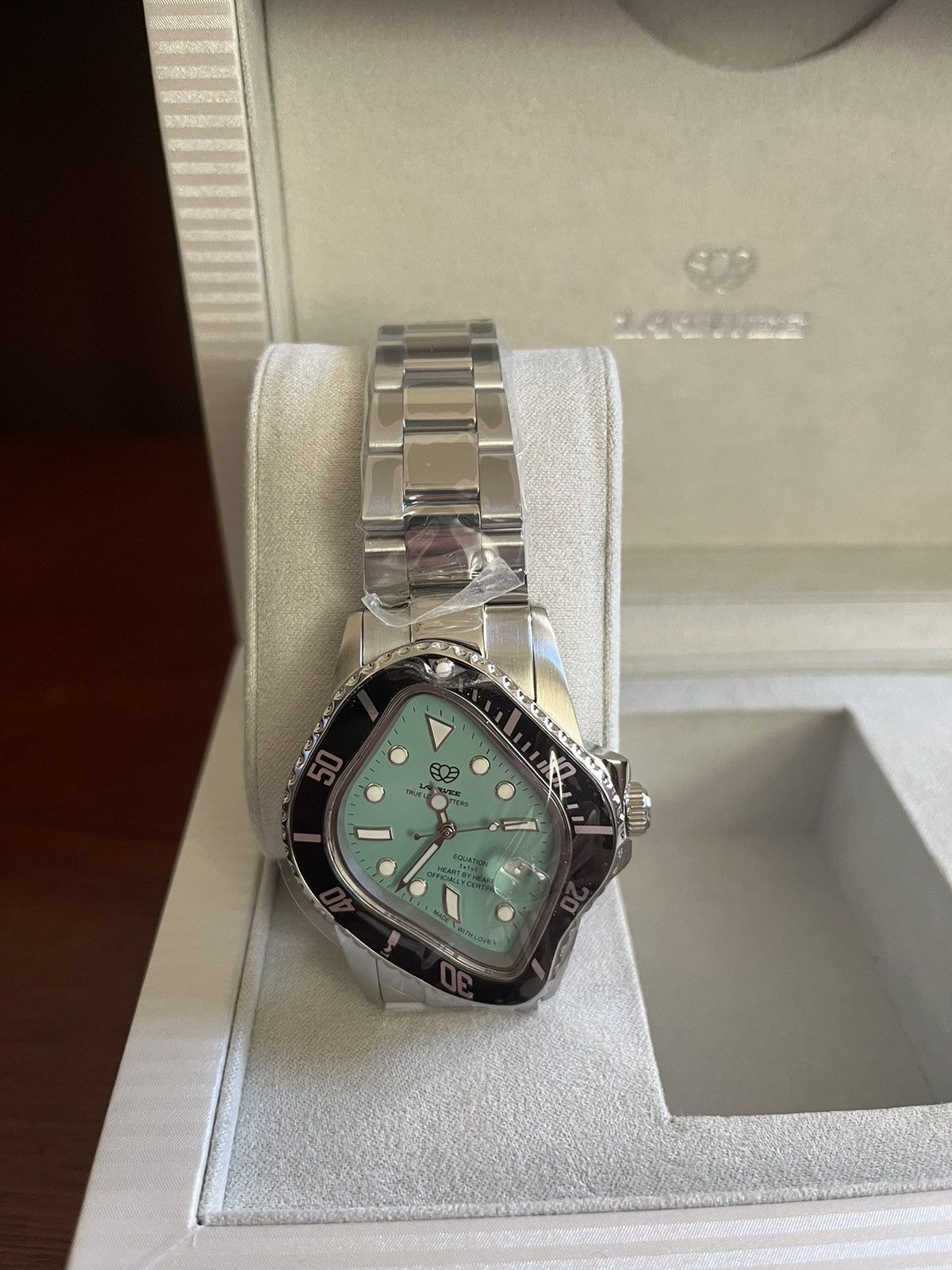 Laarvee X KITH EXCLUSIVE Crash Watch