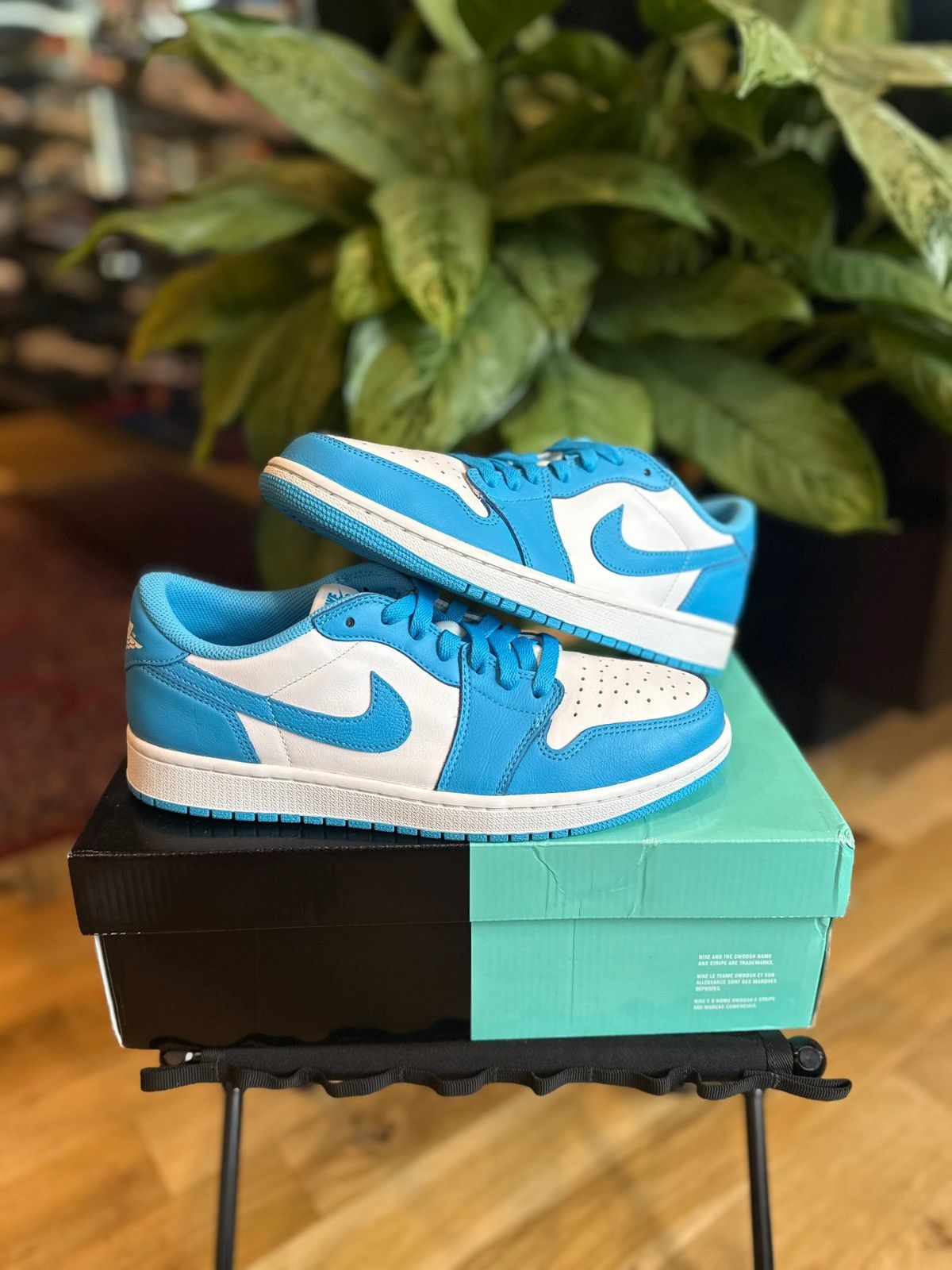 Jordan Brand Jordan 1 Retro UNC Eric Koston VNDS Size 9 Size US 9 / EU 42 - 1 Thumbnail