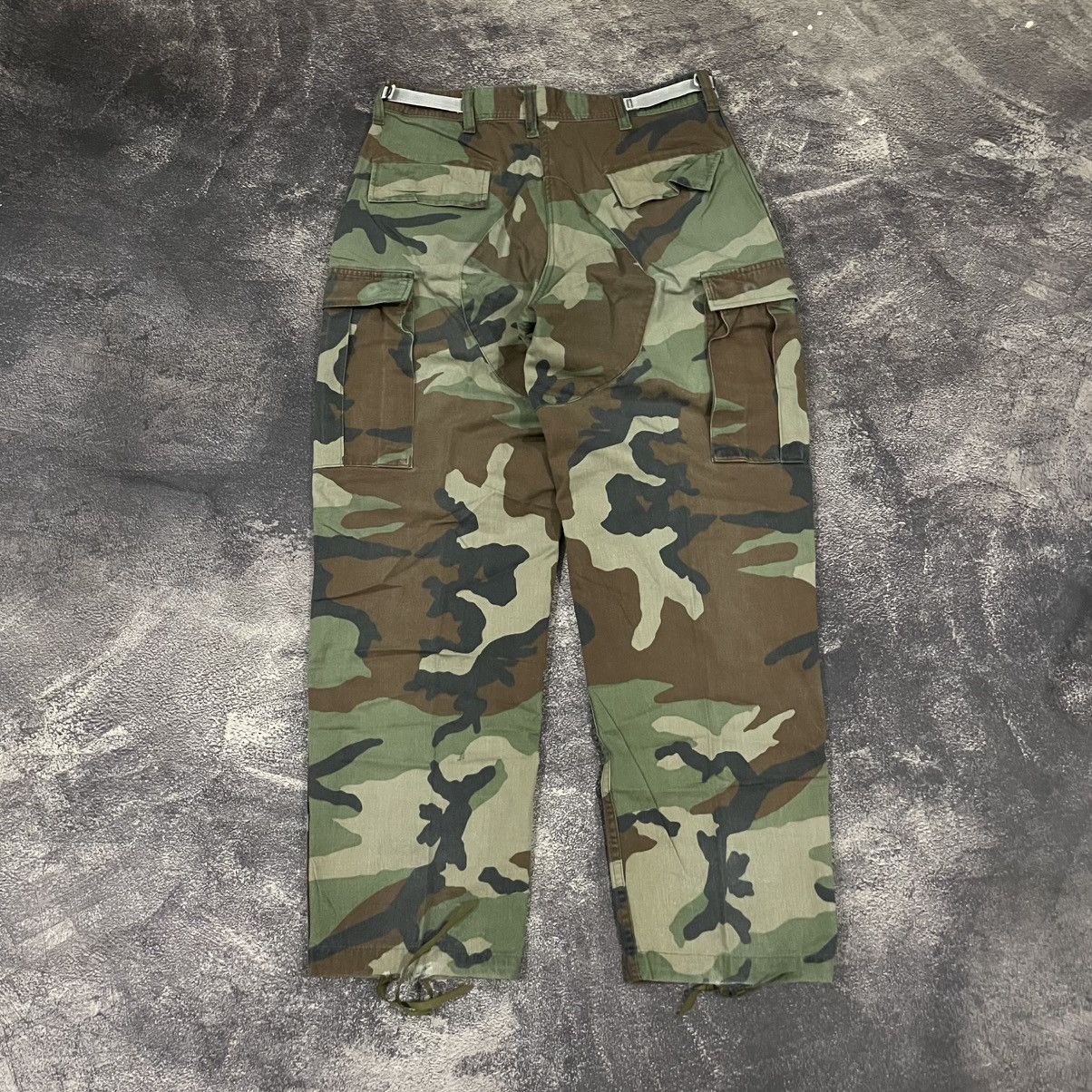 Vintage Vintage camo tactical pants Size US 33 - 2 Thumbnail