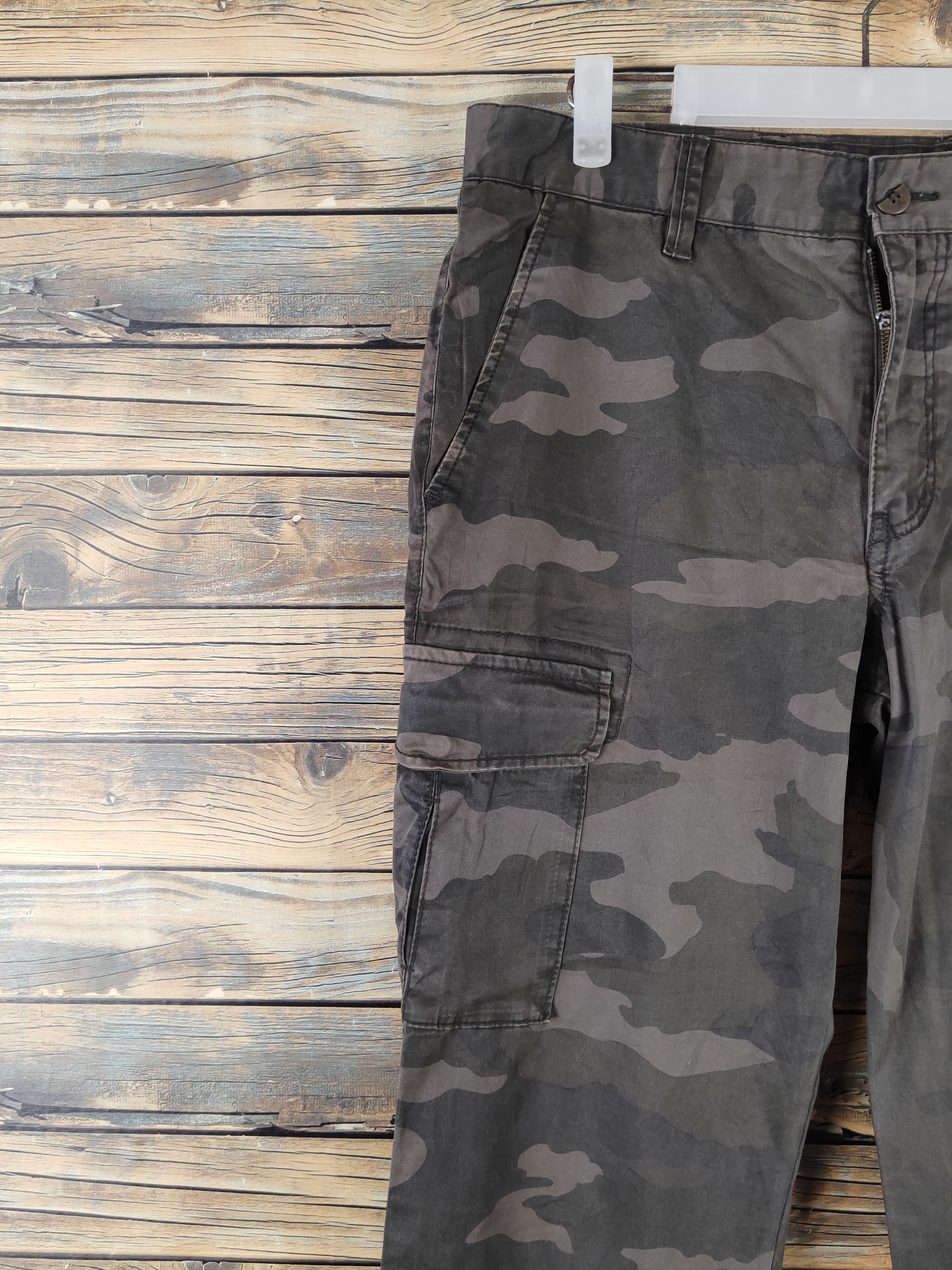 Japanese Brand DLL Uniqlo Camouflage Multipocket Tactical Cargo Pants #117 Size US 31 - 3 Thumbnail