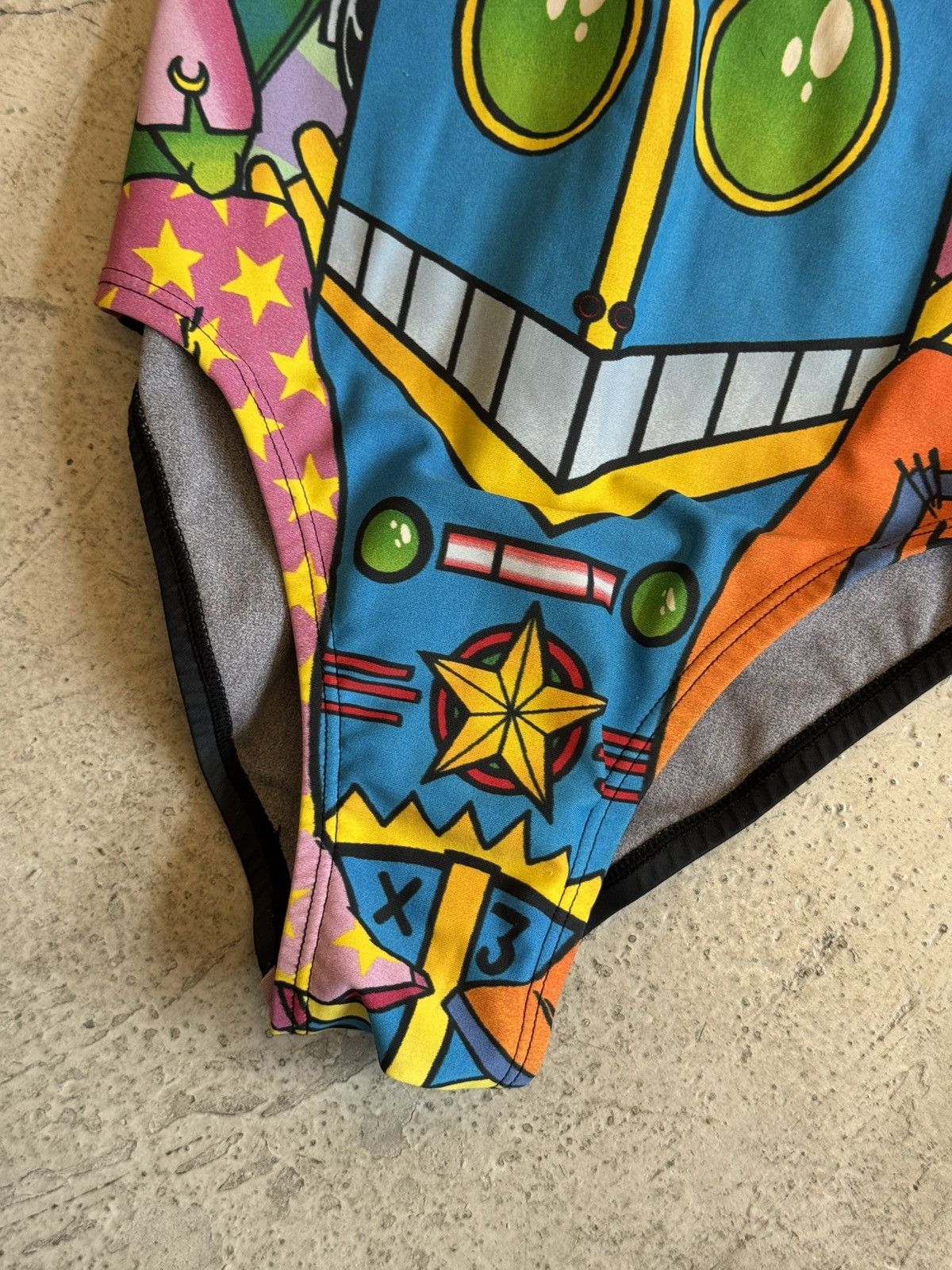 Pleats Please Issey Miyake SS1999 ROBOT COMIC SWIMSUIT Size M / US 6-8 / IT 42-44 - 5 Thumbnail