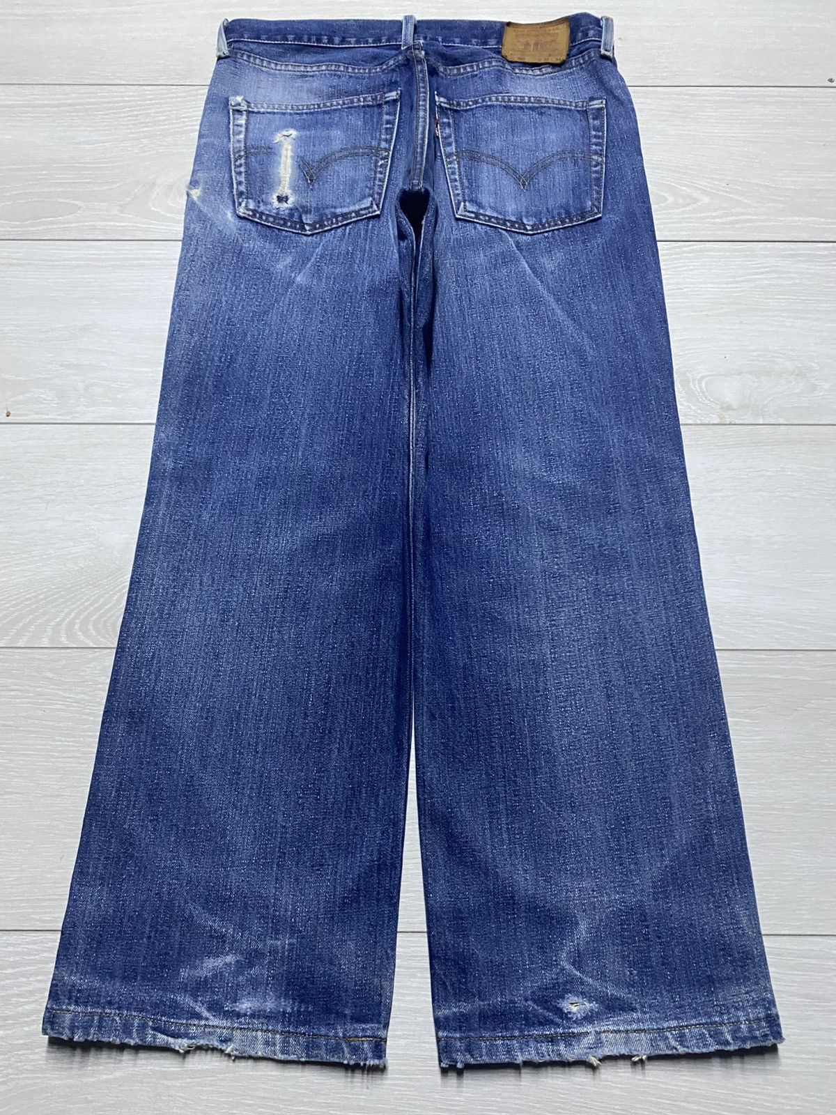 Levi's Vintage Levis 502 Faded Wash Distressed Loose Jeans Size US 31 - 2 Thumbnail