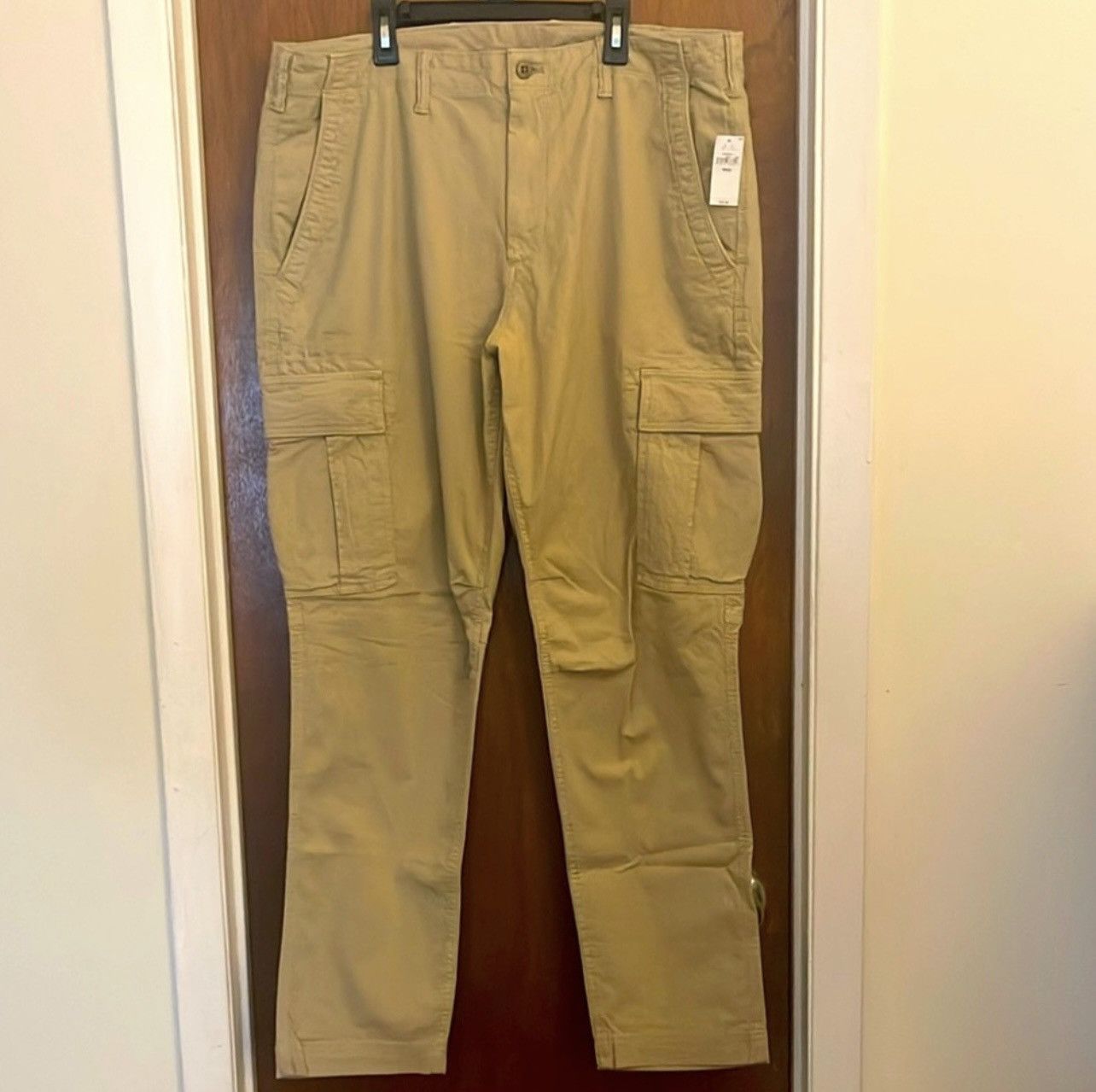 Gap GAP Tan Cargo Pants Durable Cotton Blend Size US 38 / EU 54 - 1 Thumbnail