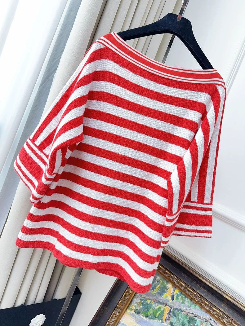 Chanel Chanel 19p spring and summer preview red and white striped Size S / US 4 / IT 40 - 2 Thumbnail
