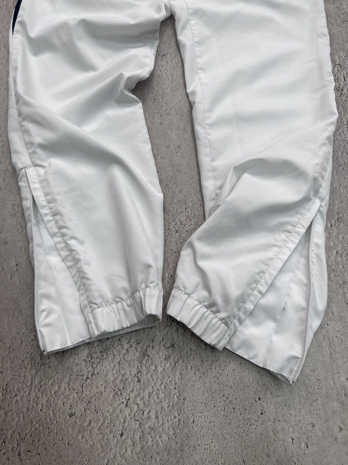 Japanese Brand × Lacoste Vintage Y2K Lacoste Nylon TRACK BAGGY pants 90s rare Size US 30 / EU 46 - 6 Thumbnail