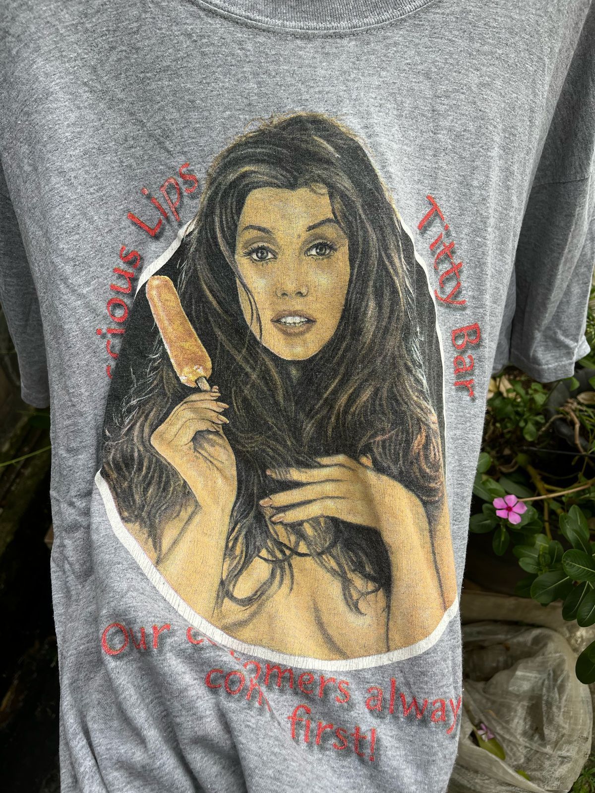 Gildan × Vintage vintage porn tee titty bar tshirt Size US XL / EU 56 / 4 - 3 Thumbnail