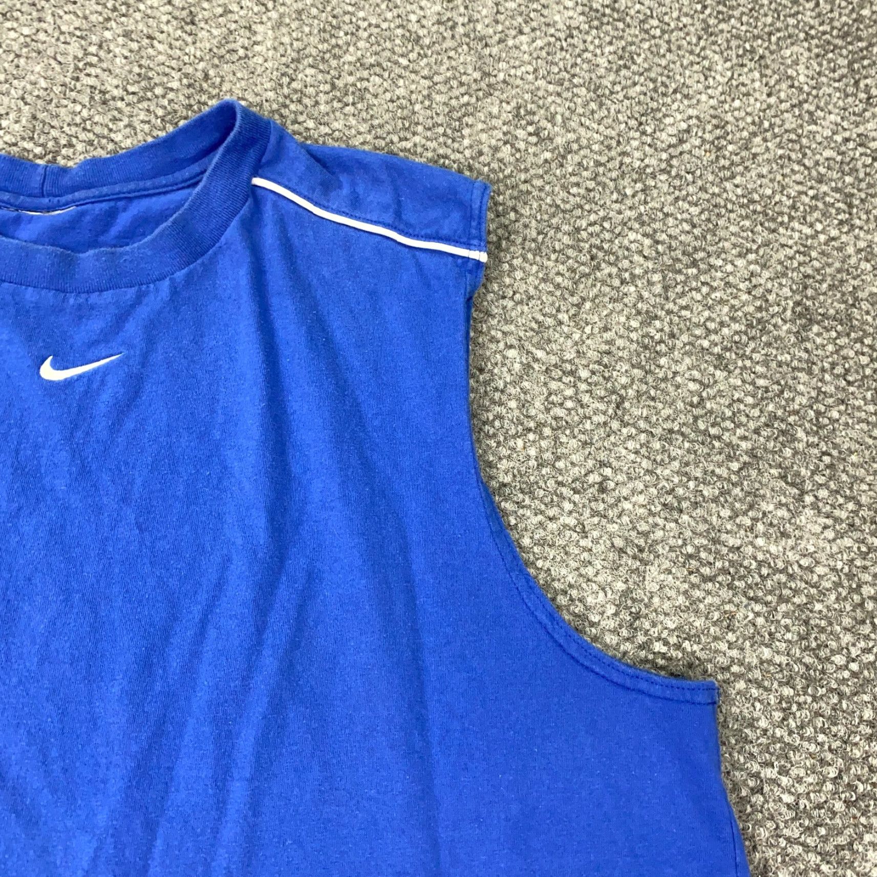 Nike VINTAGE Nike Tank Top Mens XL Blue Sleeveless Activewear Retro Y2K Size US XL / EU 56 / 4 - 4 Thumbnail