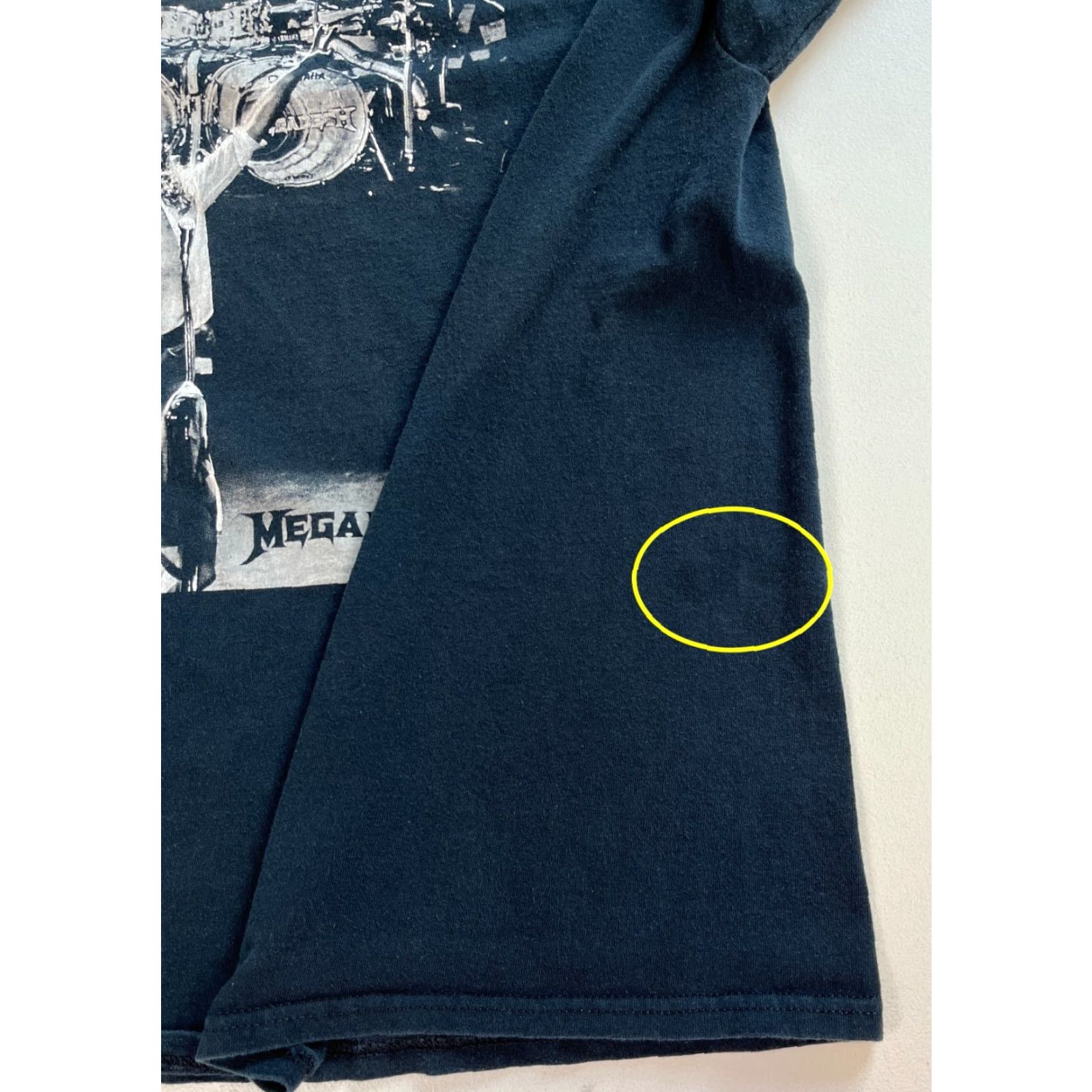 Gildan Megadeth Mens T-Shirt Band 2016 XL Black Short Sleeve Crew Neck Gildan Heavy Cotton Size XL Size US XL / EU 56 / 4 - 7 Thumbnail