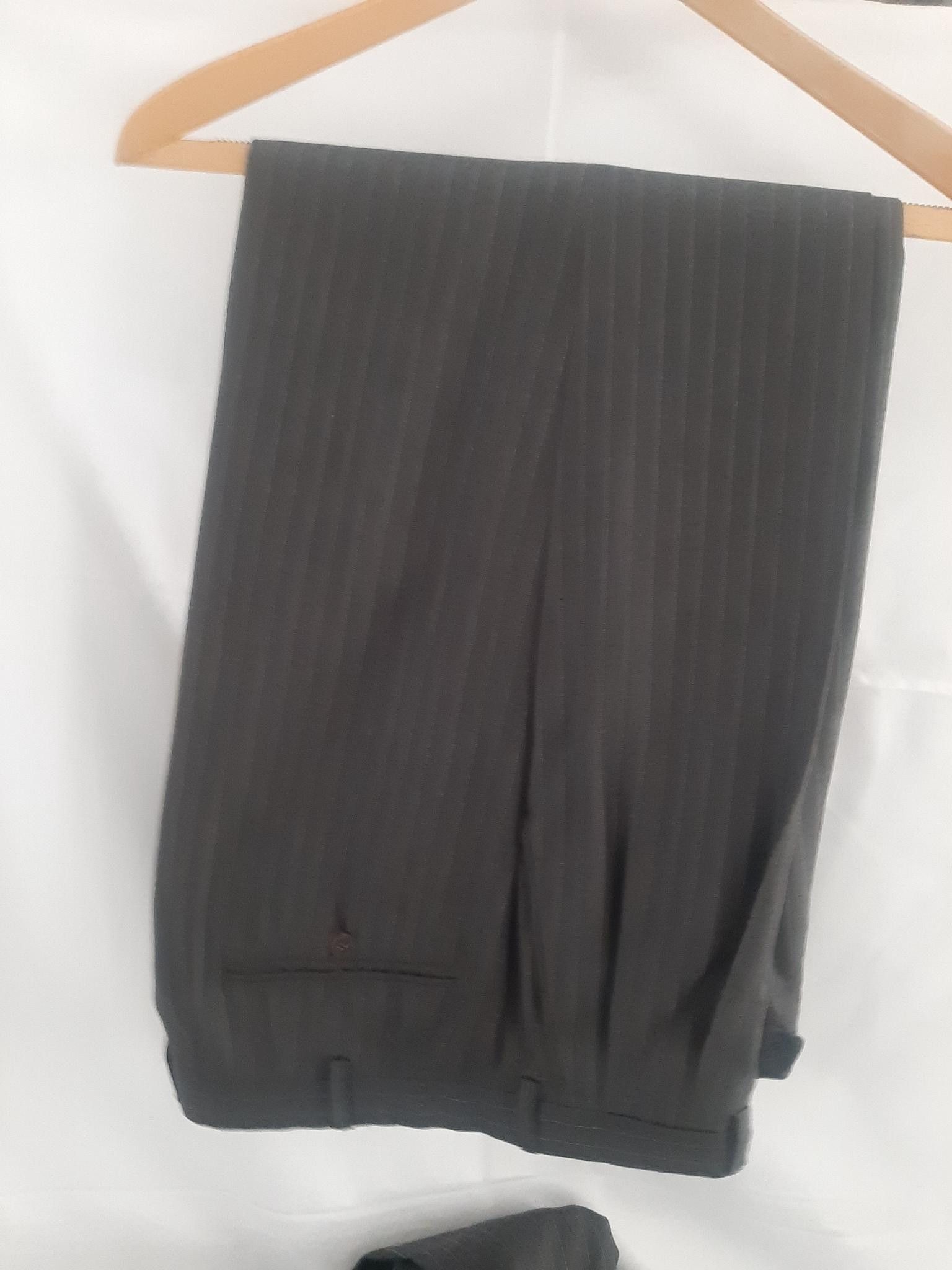 Brioni **SOLD** Brioni x Harrods Double-Breasted Suit 50R Size 52R - 8 Thumbnail