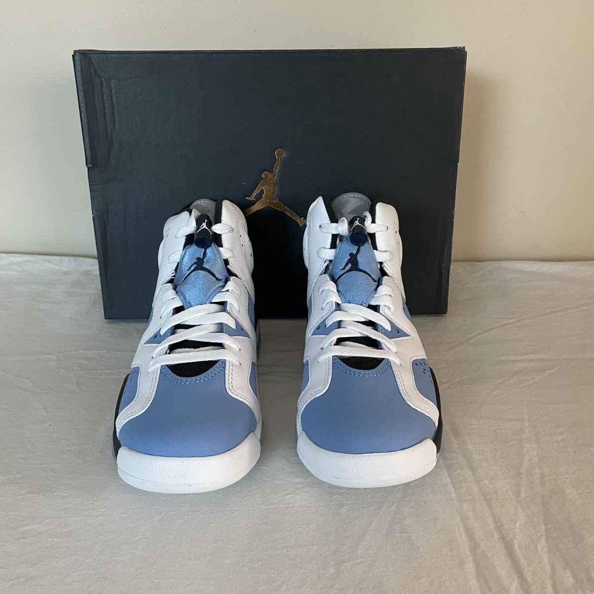 Jordan Brand × Nike Nike Air Jordan 6 Retro UNC Mens US Size 5.5 384665-410 Size US 5.5 / EU 38 - 3 Thumbnail