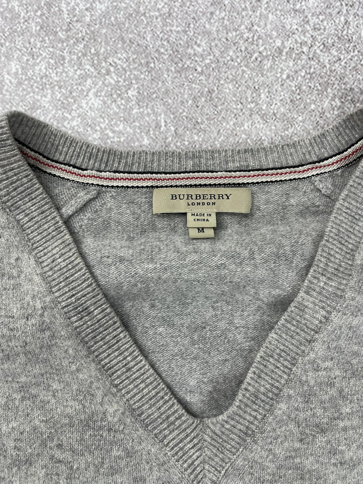 Burberry Burberry London Cashmere Sweater Men’s Size US M / EU 48-50 / 2 - 6 Thumbnail