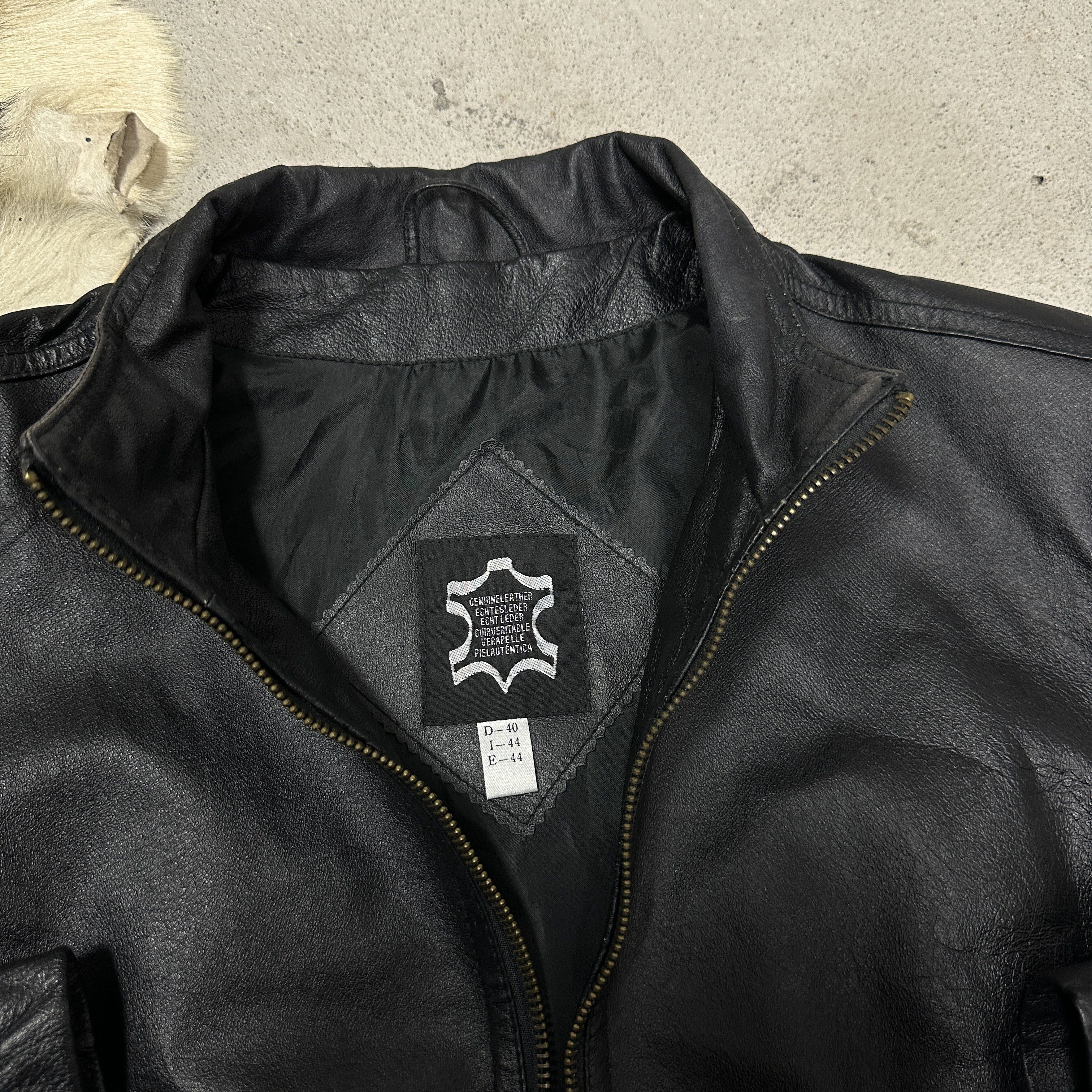 Vintage Vintage Leather Biker Moto Grunge Cropped Jacket 00s Size US M / EU 48-50 / 2 - 4 Thumbnail