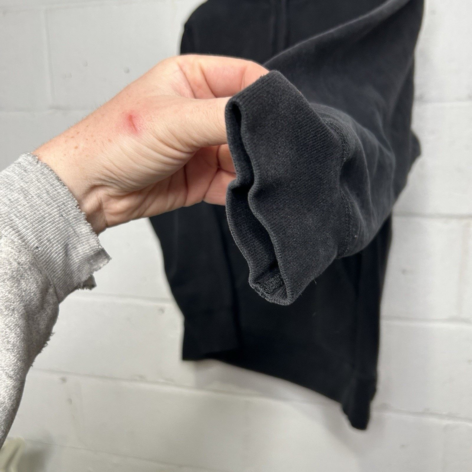 Supreme Supreme Tonal Logo Hooded Sweatshirt Hoodie “Black” Size US M / EU 48-50 / 2 - 8 Thumbnail