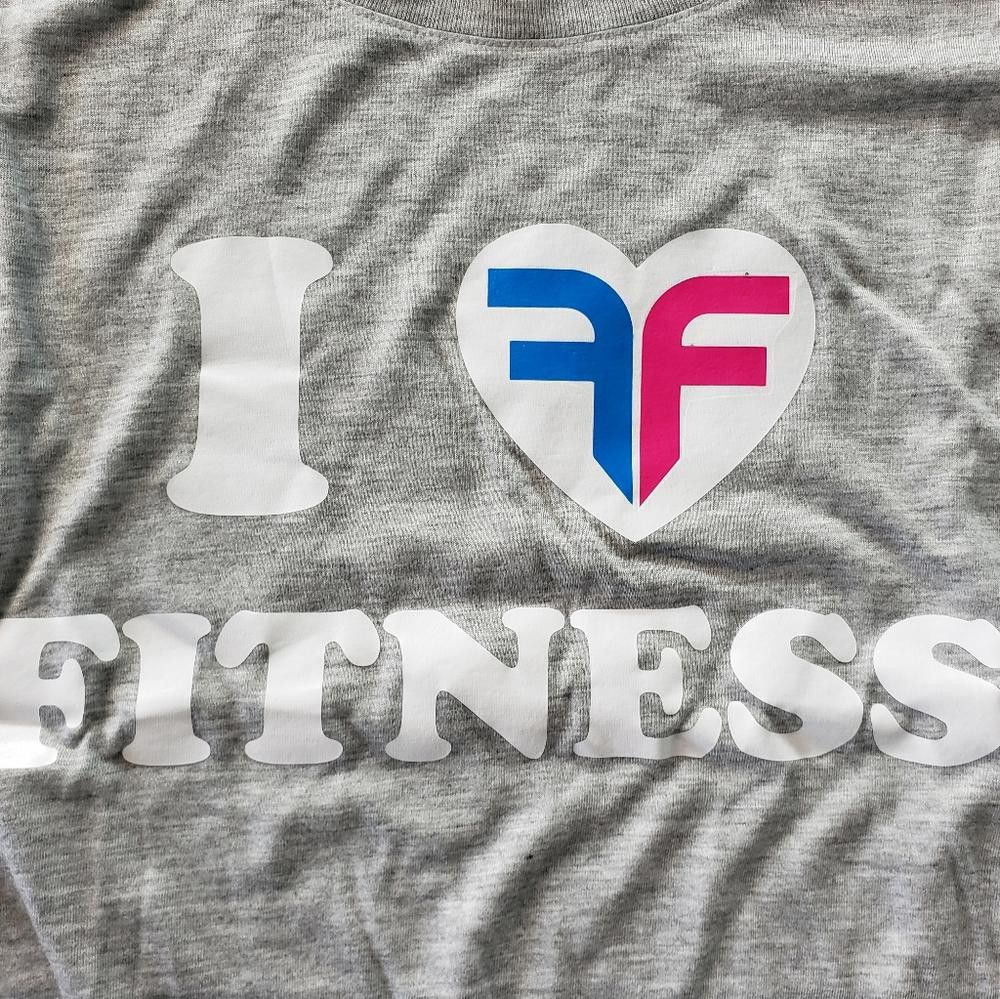 Designer Grey Fit & Funky I Heart Fitness Long Sleeve Size S / US 4 / IT 40 - 3 Thumbnail