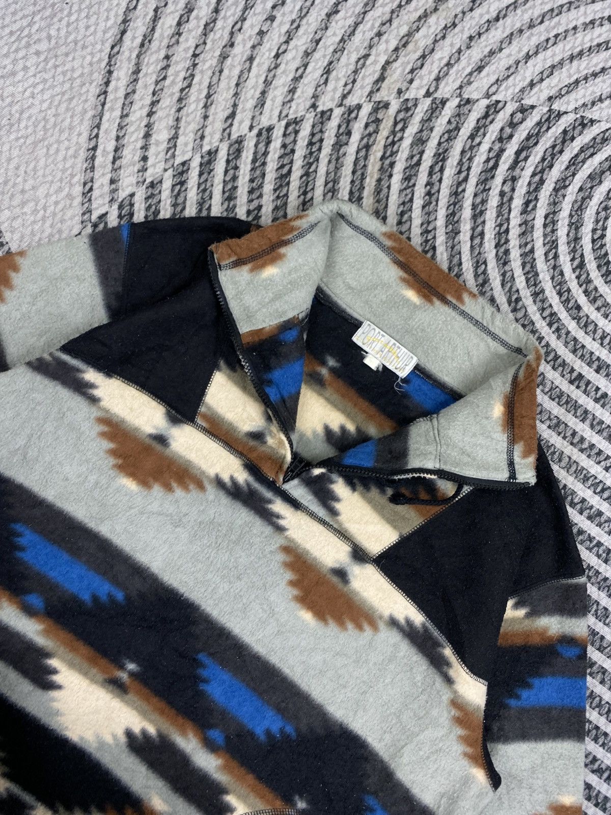 Japanese Brand Vintage Port Arthur Quarter Zip Aztex Print Fleece Shirt Size US L / EU 52-54 / 3 - 7 Thumbnail