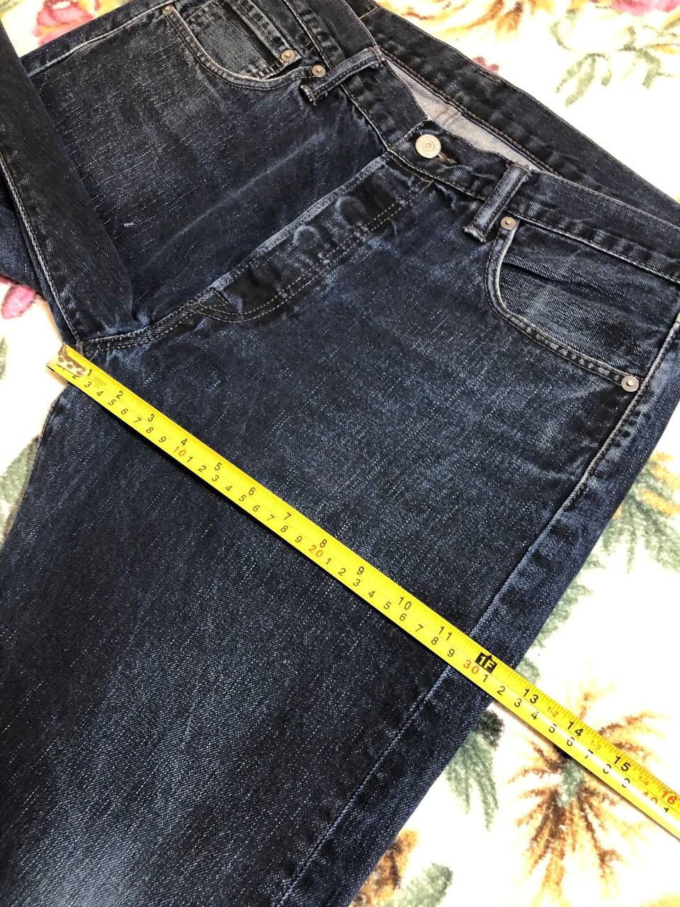 Levi's Levis 501 Classic Straight Jeans shorts Size US 34 / EU 50 - 10 Thumbnail