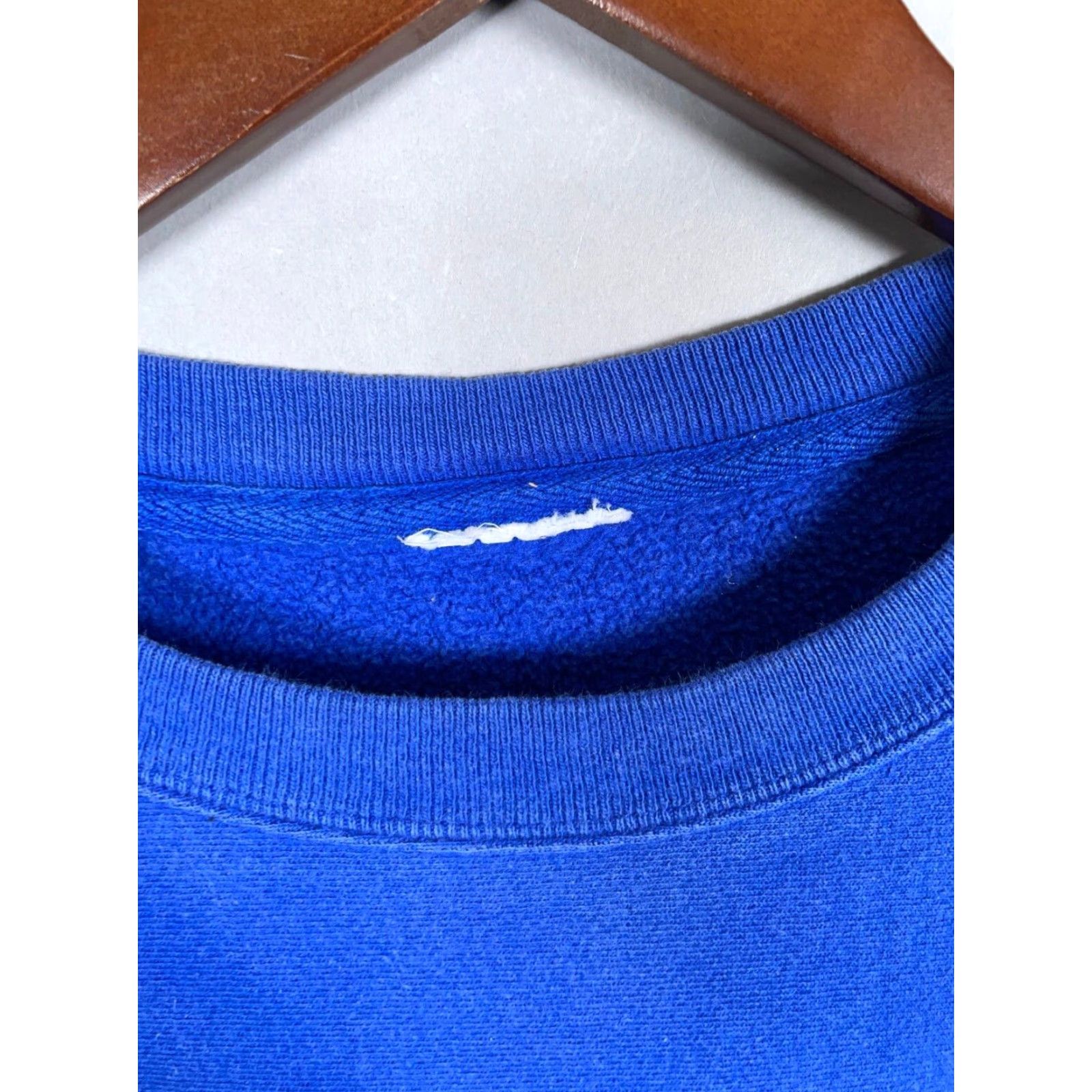 Champion VINTAGE Champion Reverse Weave Sweatshirt Adult XL Blue Gold Graphic 90s Mens Size US XL / EU 56 / 4 - 4 Thumbnail