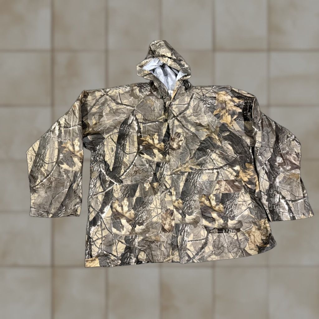 Realtree Realtree Hardwoods Jacket Mens Large Camo Hooded Rain Coat Hunting Waterproof PVC Snake Snap Pockets Unlined Logo Size US L / EU 52-54 / 3 - 1 Thumbnail