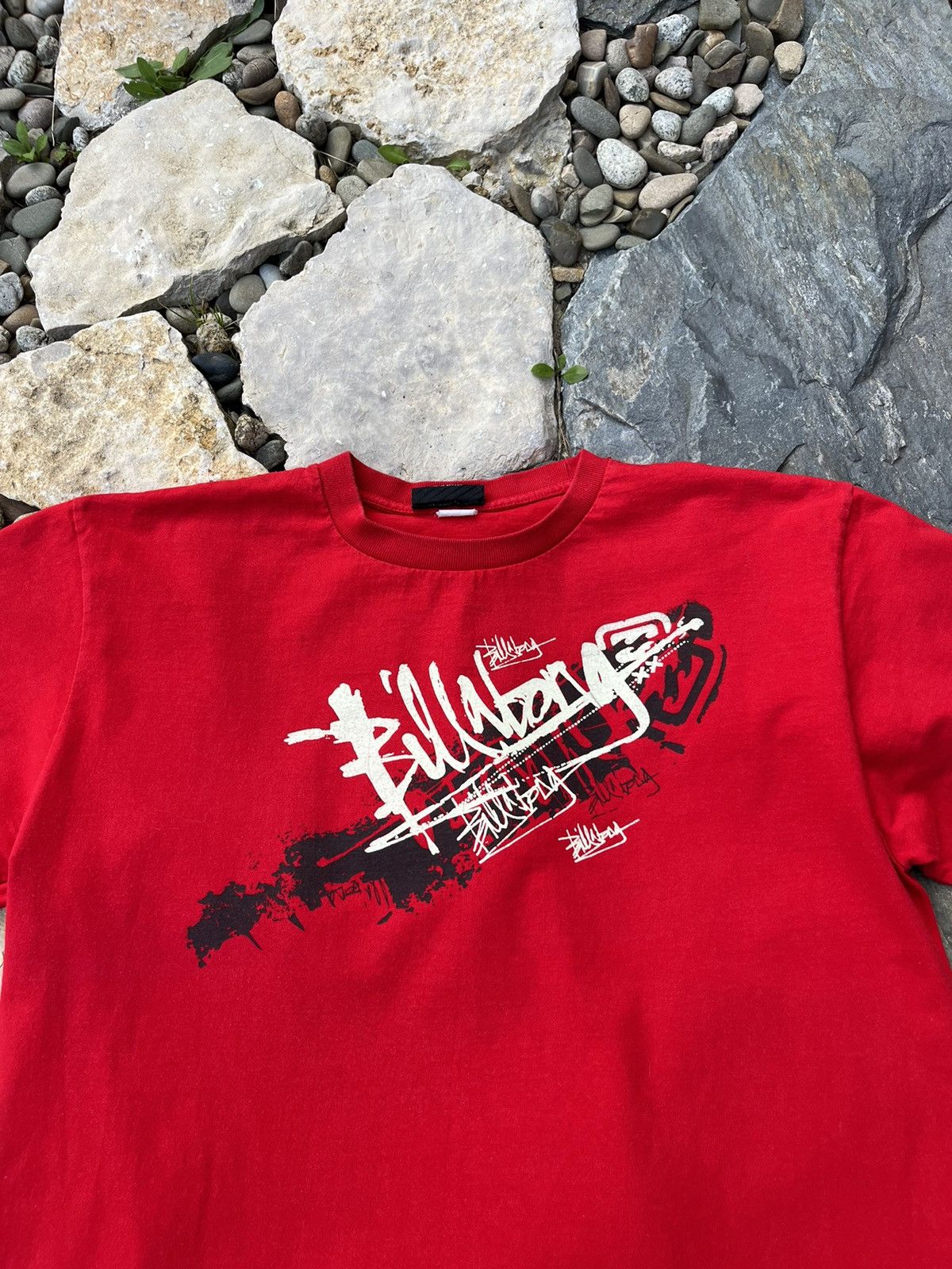 Billabong × Vintage Vintage billabong y2k tee graffiti spray logo t-shirt baggy Size US M / EU 48-50 / 2 - 4 Thumbnail
